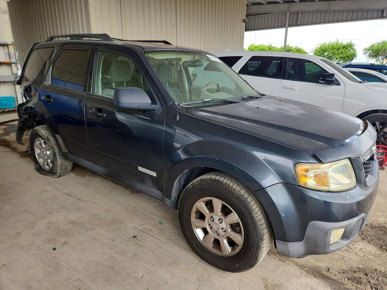 2008 Mazda Tribute I Серый vin: 4F2CZ02Z08KM12076