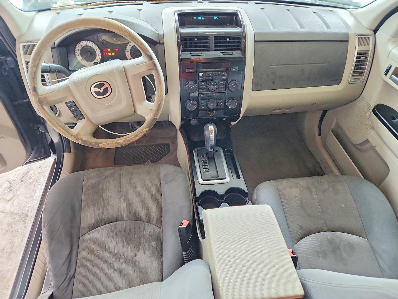 2008 Mazda Tribute I Серый vin: 4F2CZ02Z08KM12076