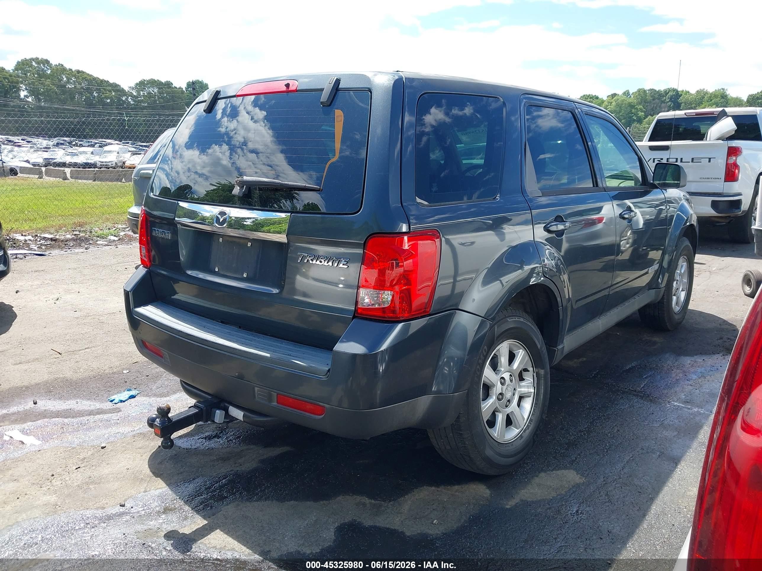 2008 Mazda Tribute I Sport Gray vin: 4F2CZ02Z18KM02639