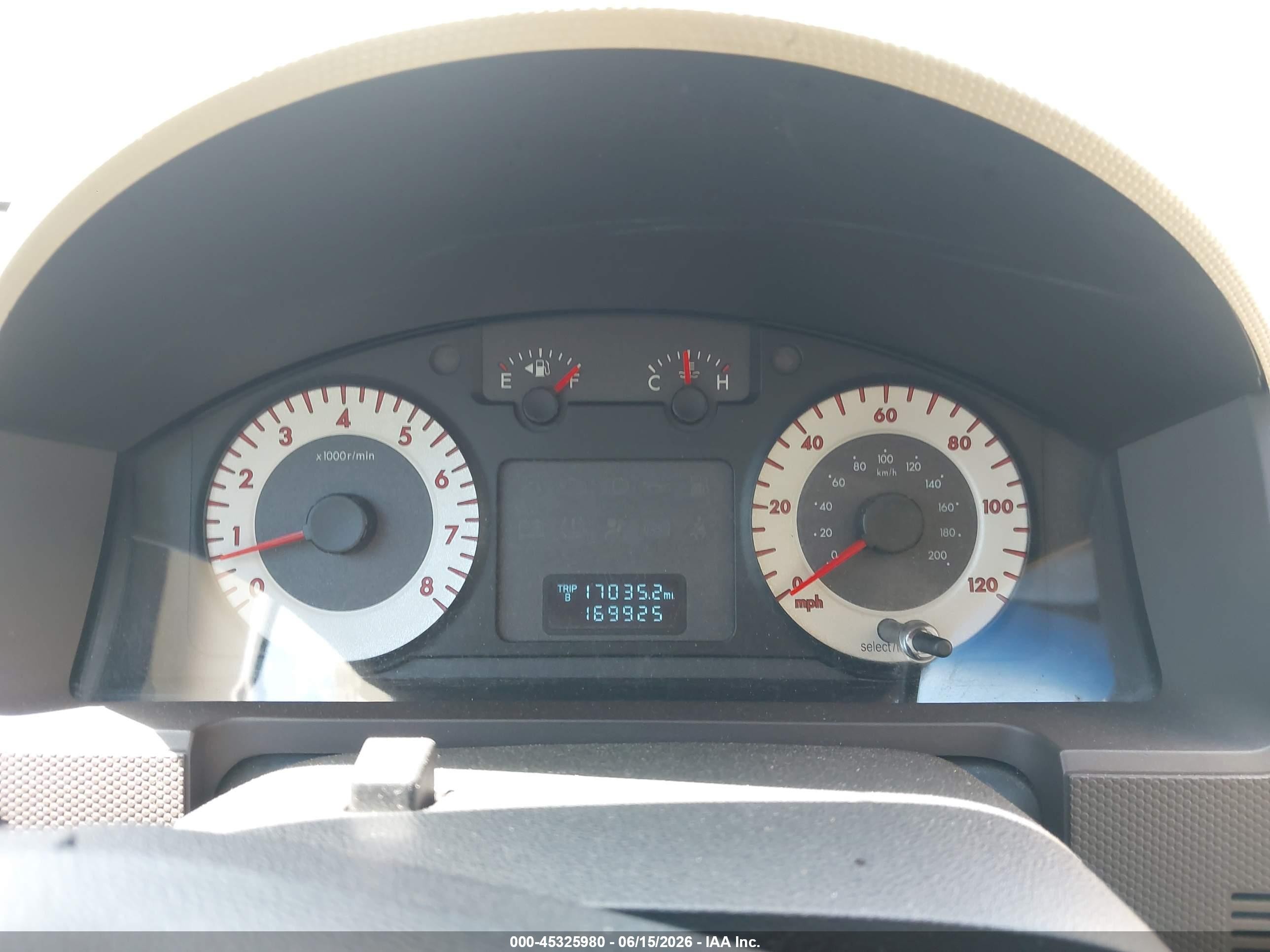 2008 Mazda Tribute I Sport Gray vin: 4F2CZ02Z18KM02639