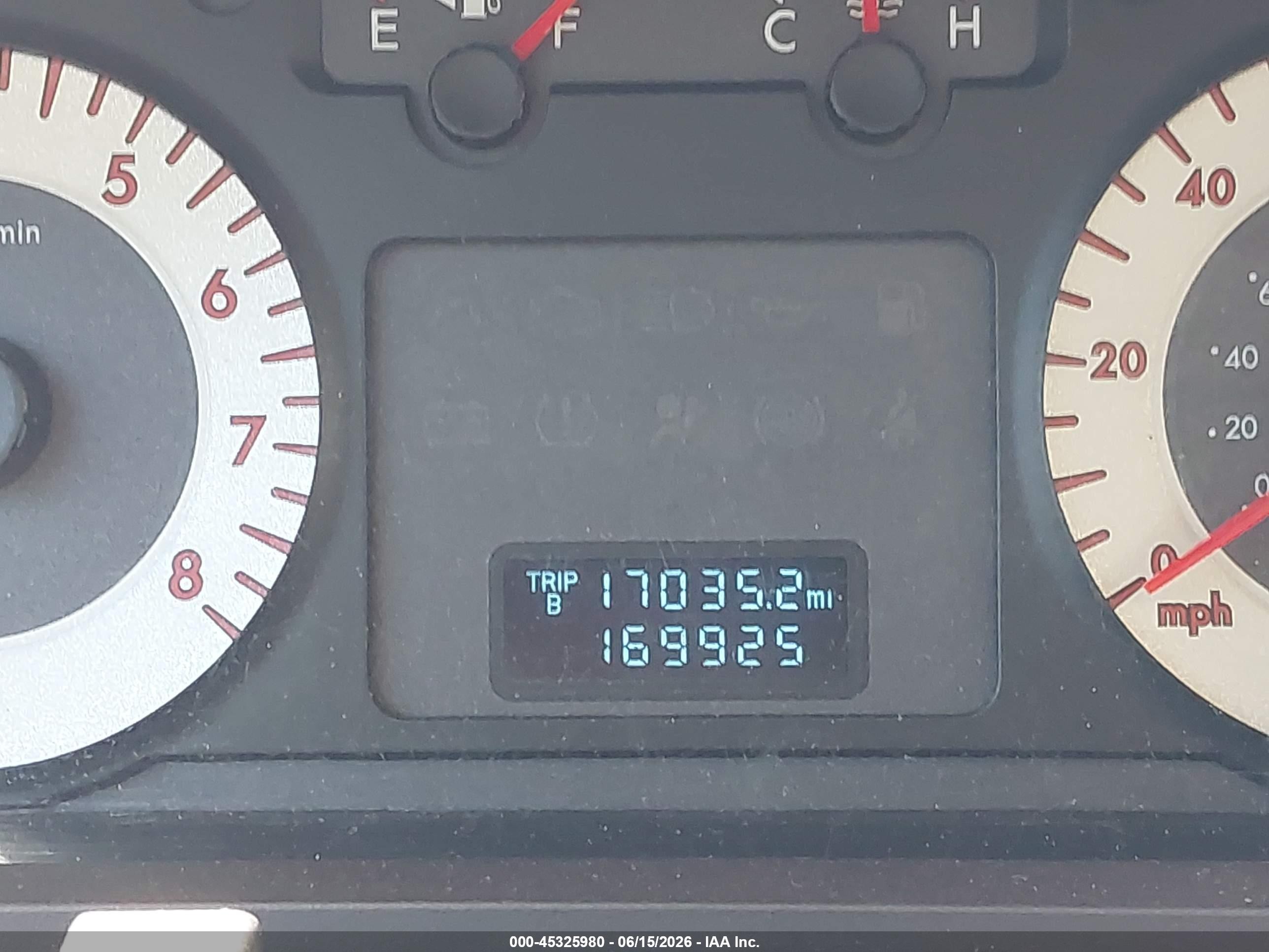 2008 Mazda Tribute I Sport Gray vin: 4F2CZ02Z18KM02639