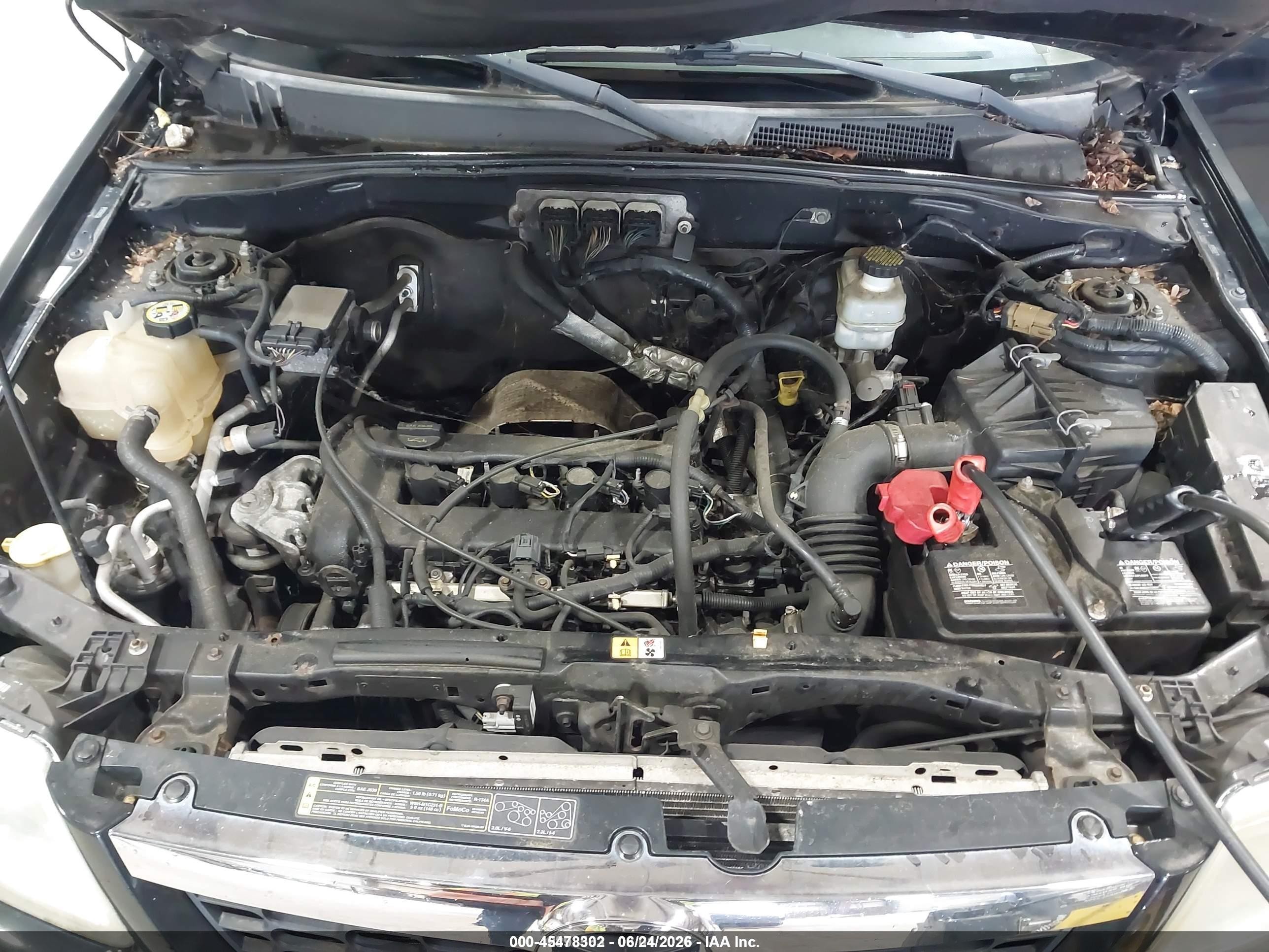 2008 Mazda Tribute I Touring Черный vin: 4F2CZ02Z28KM11219