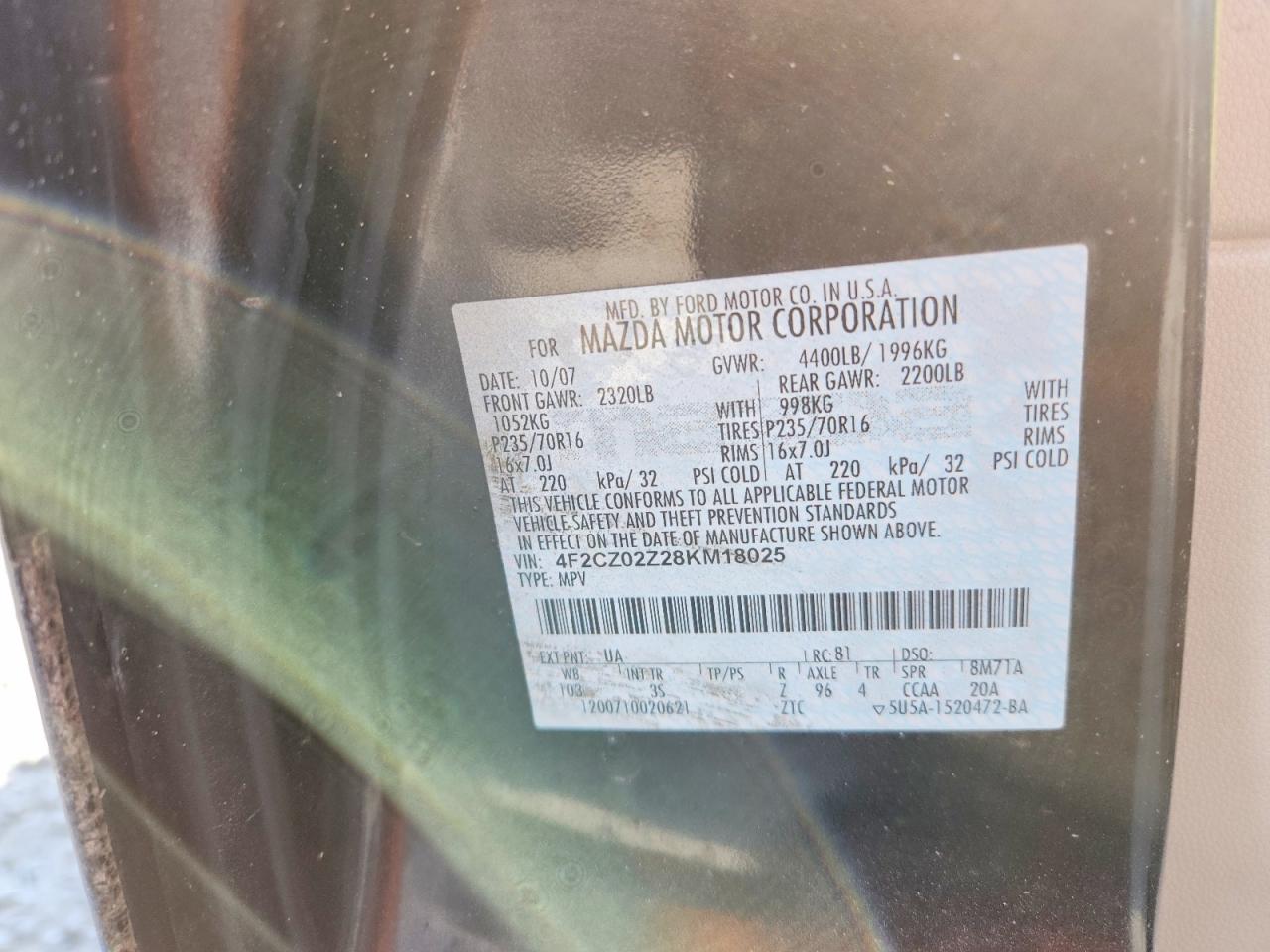2008 Mazda Tribute I Черный vin: 4F2CZ02Z28KM18025