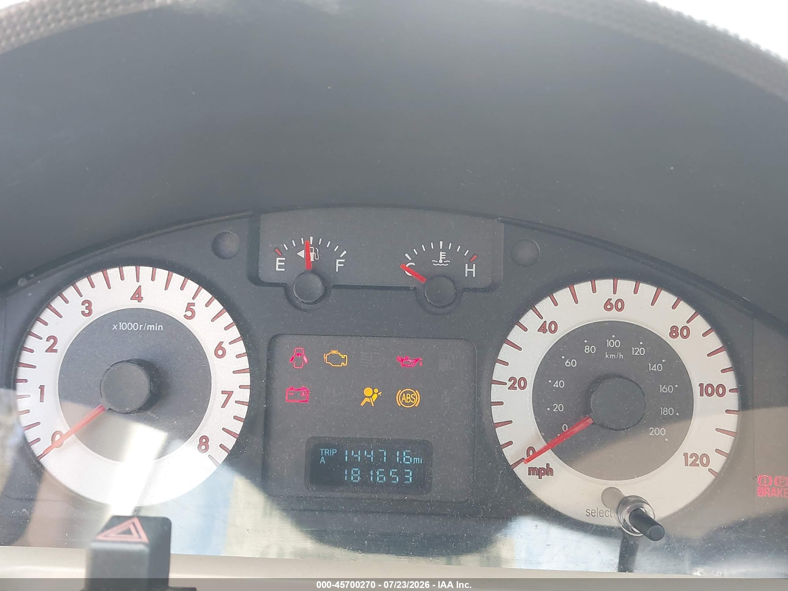 2008 Mazda Tribute I Sport Gray vin: 4F2CZ02Z58KM02692