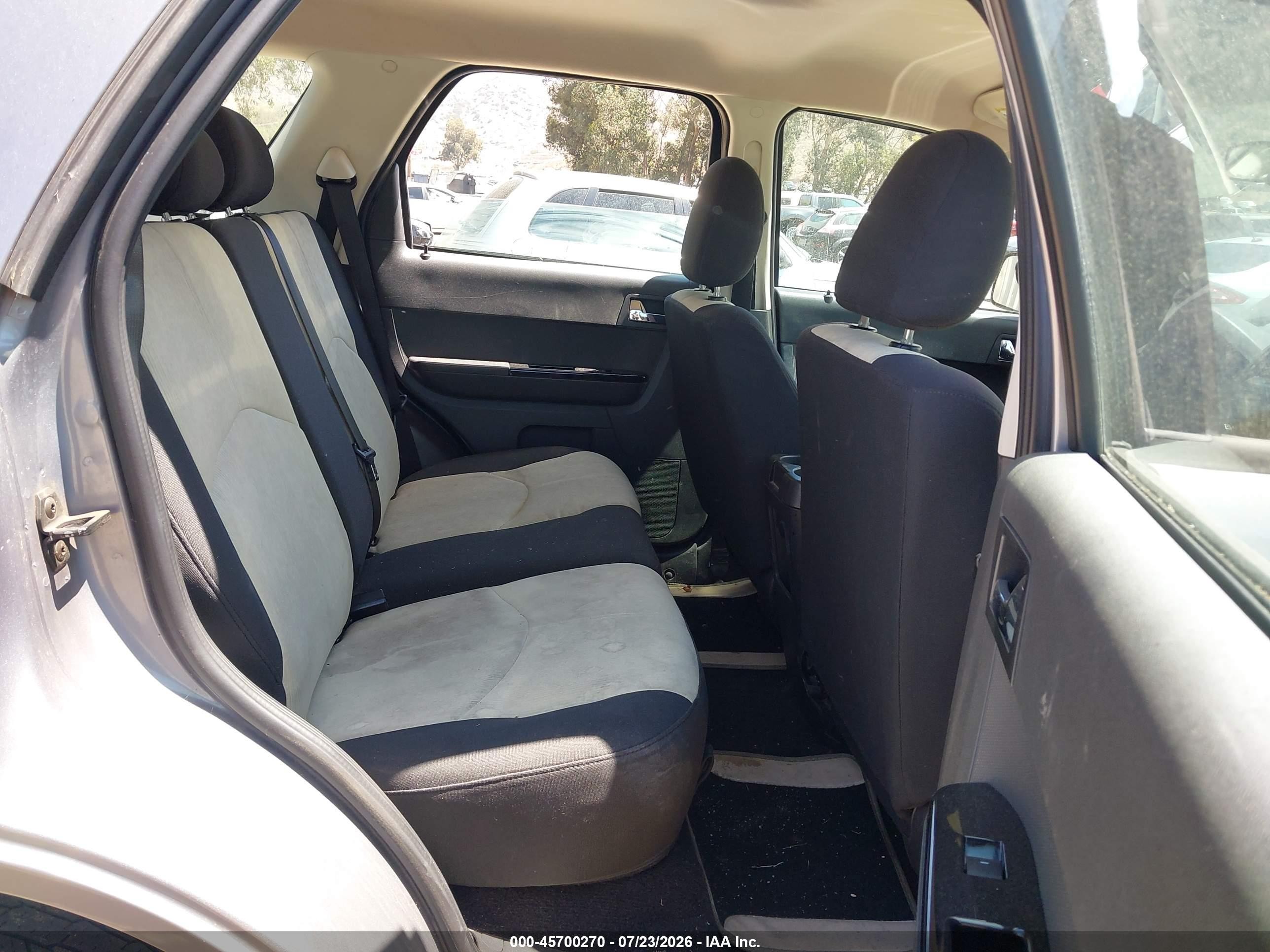 2008 Mazda Tribute I Sport Gray vin: 4F2CZ02Z58KM02692