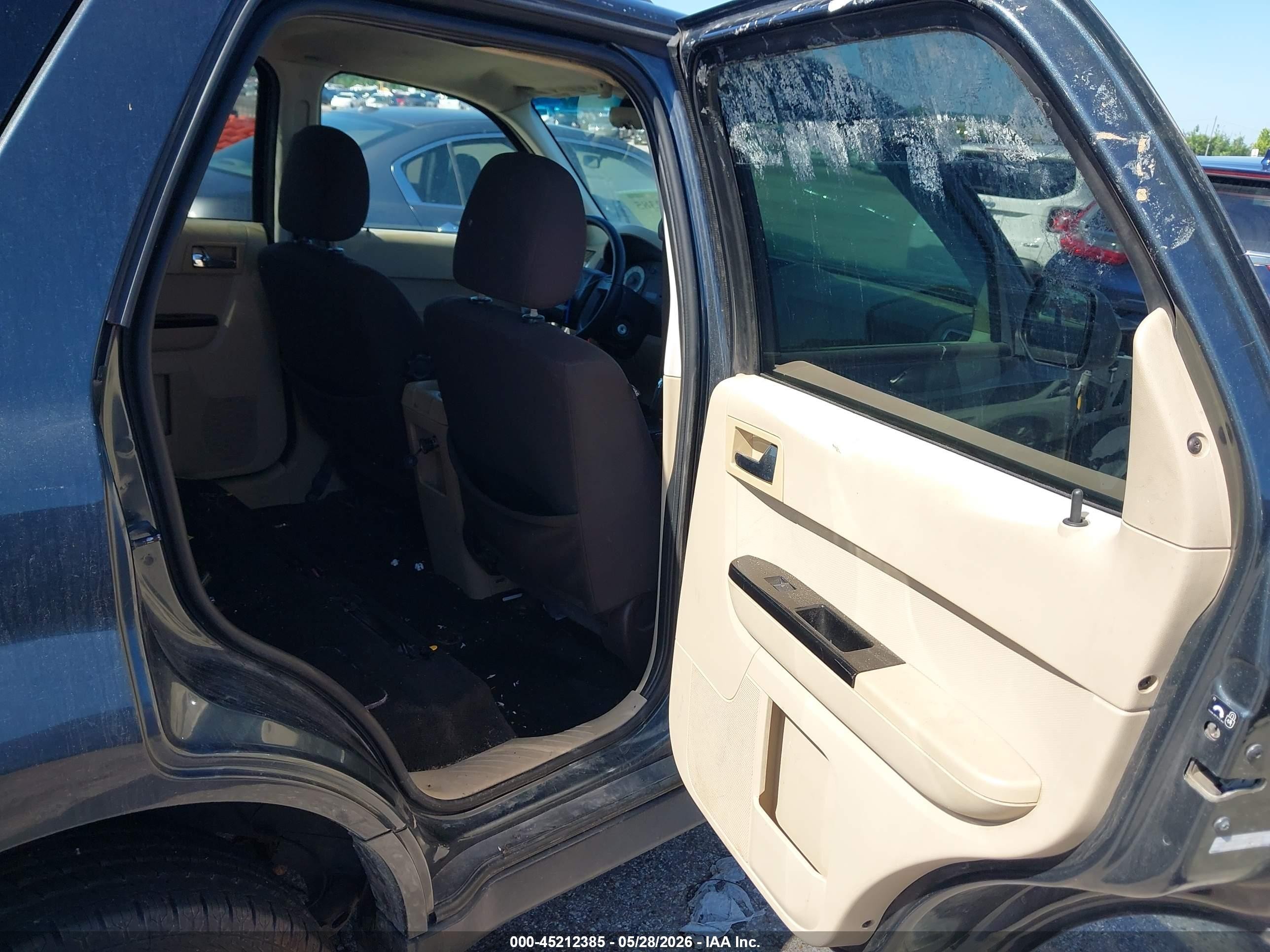 2008 Mazda Tribute I Touring Dark Blue vin: 4F2CZ02Z68KM18528