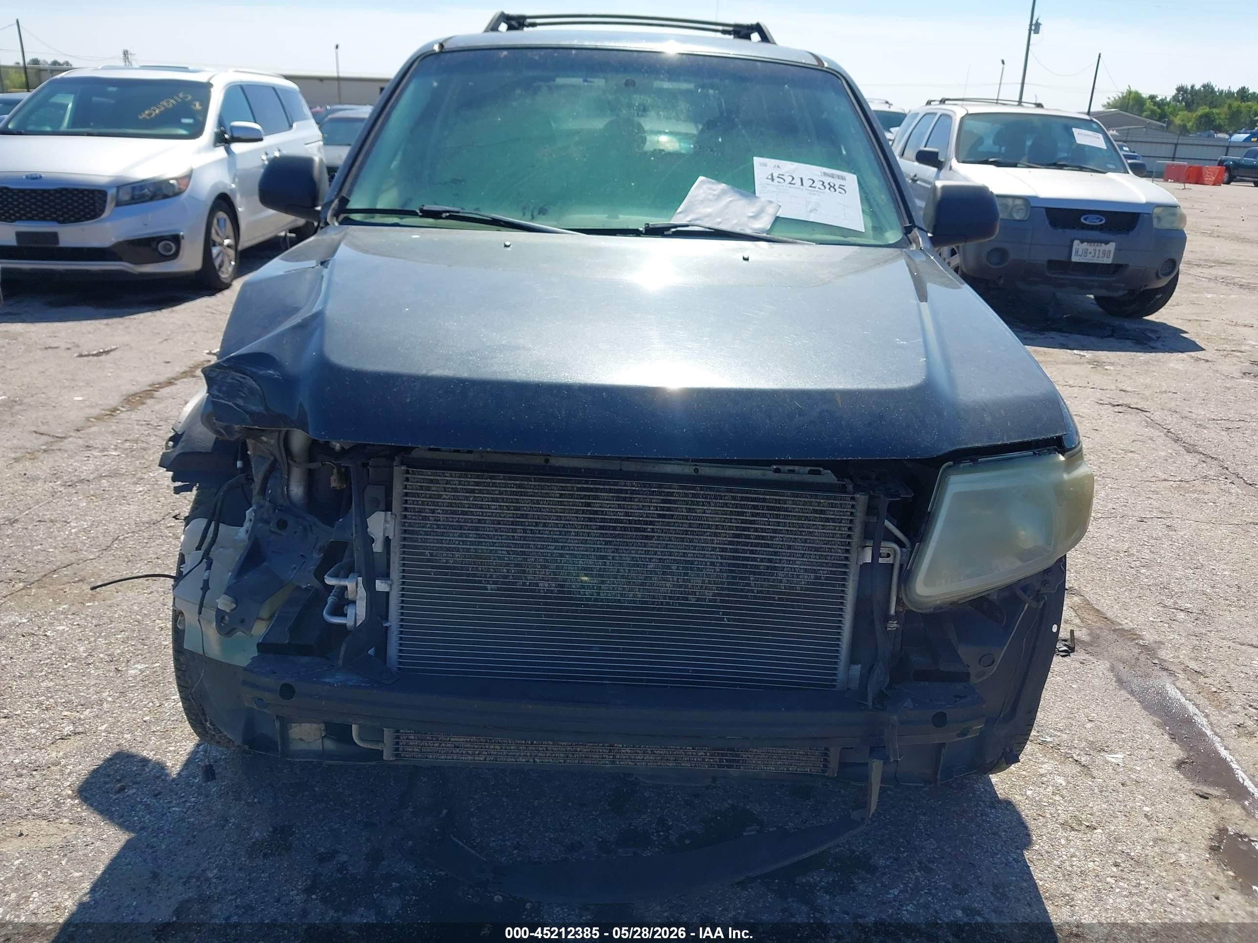 2008 Mazda Tribute I Touring Dark Blue vin: 4F2CZ02Z68KM18528