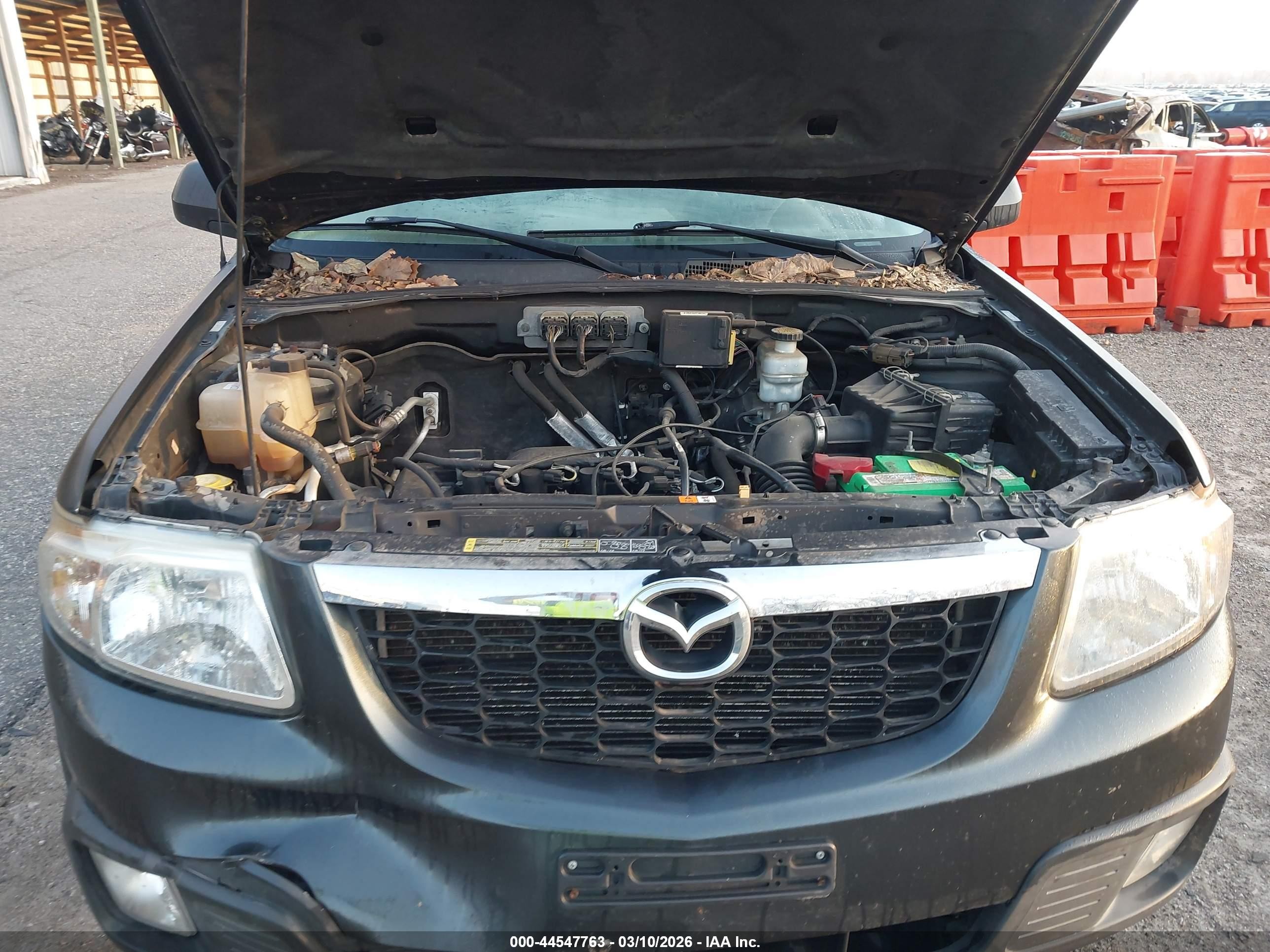 2008 Mazda Tribute I Sport Серый vin: 4F2CZ02Z78KM17789