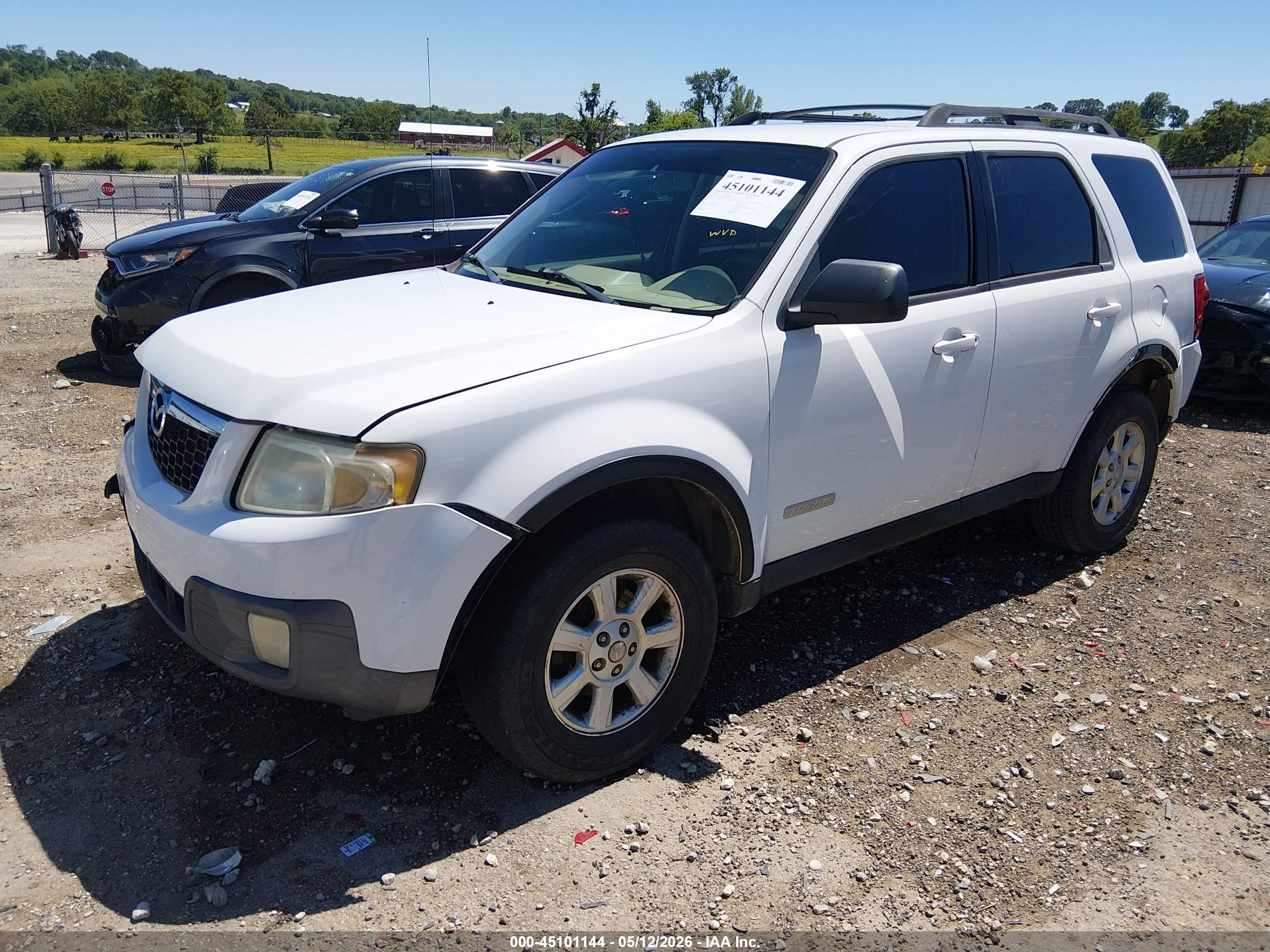 2008 Mazda Tribute I Sport White vin: 4F2CZ02Z88KM08647