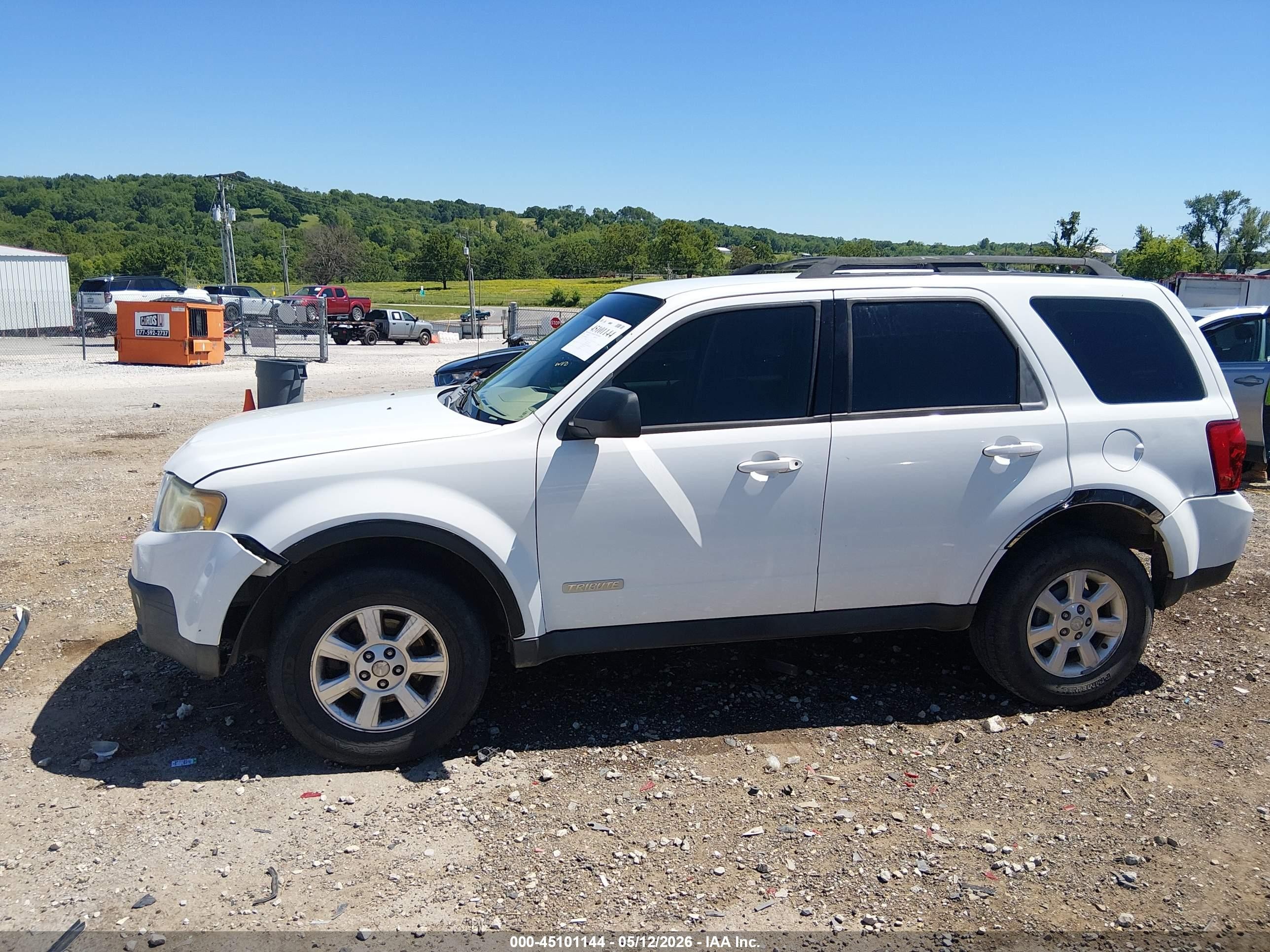 2008 Mazda Tribute I Sport White vin: 4F2CZ02Z88KM08647