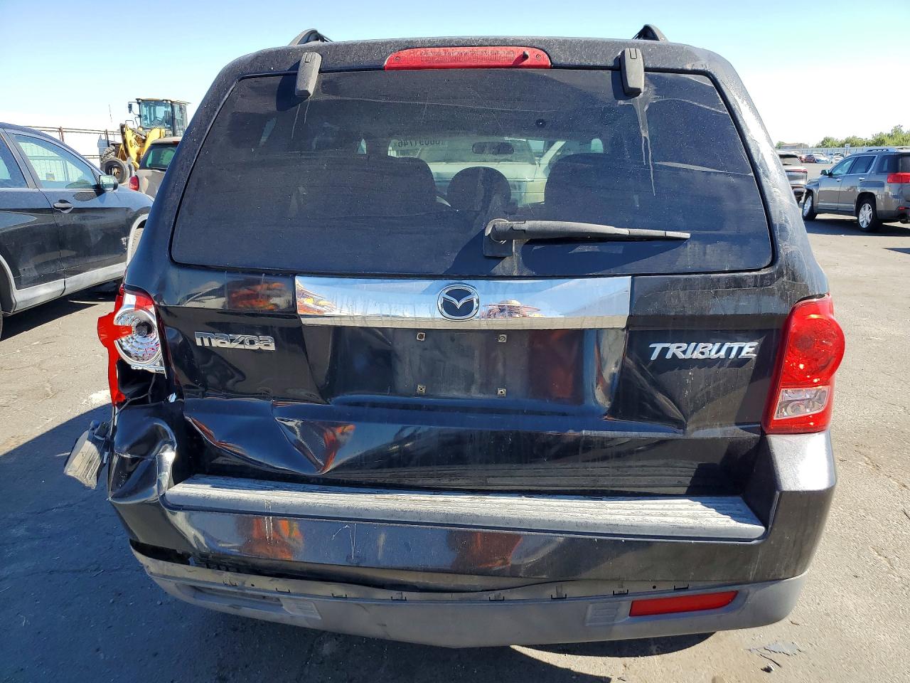 2008 Mazda Tribute I Black vin: 4F2CZ02Z88KM15632