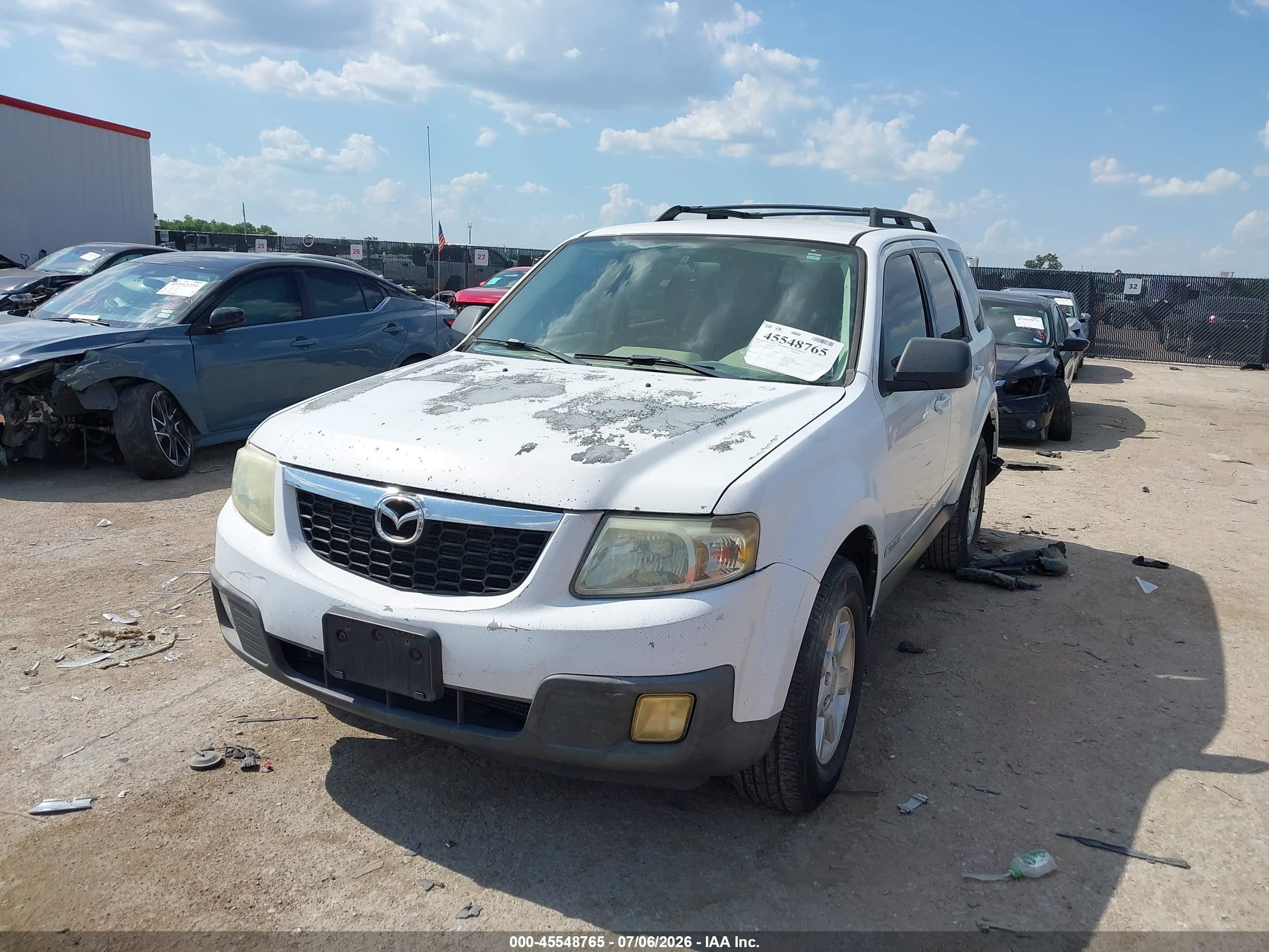 2008 Mazda Tribute I Touring White vin: 4F2CZ02Z98KM30415