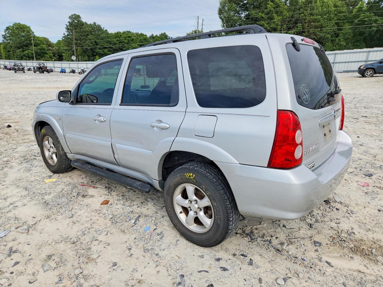 2005 Mazda Tribute S Серебряный vin: 4F2CZ04115KM35868