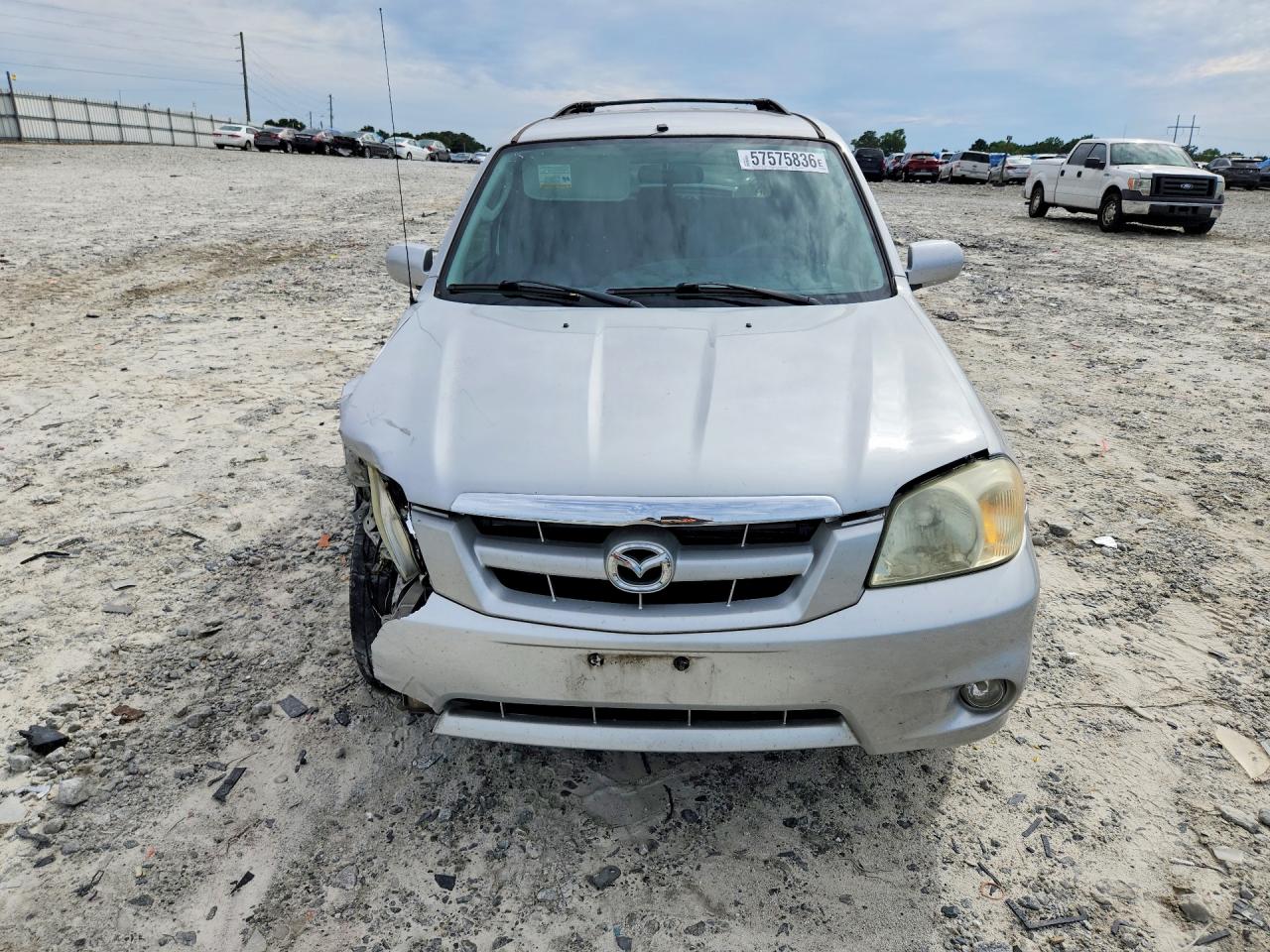2005 Mazda Tribute S Серебряный vin: 4F2CZ04115KM35868