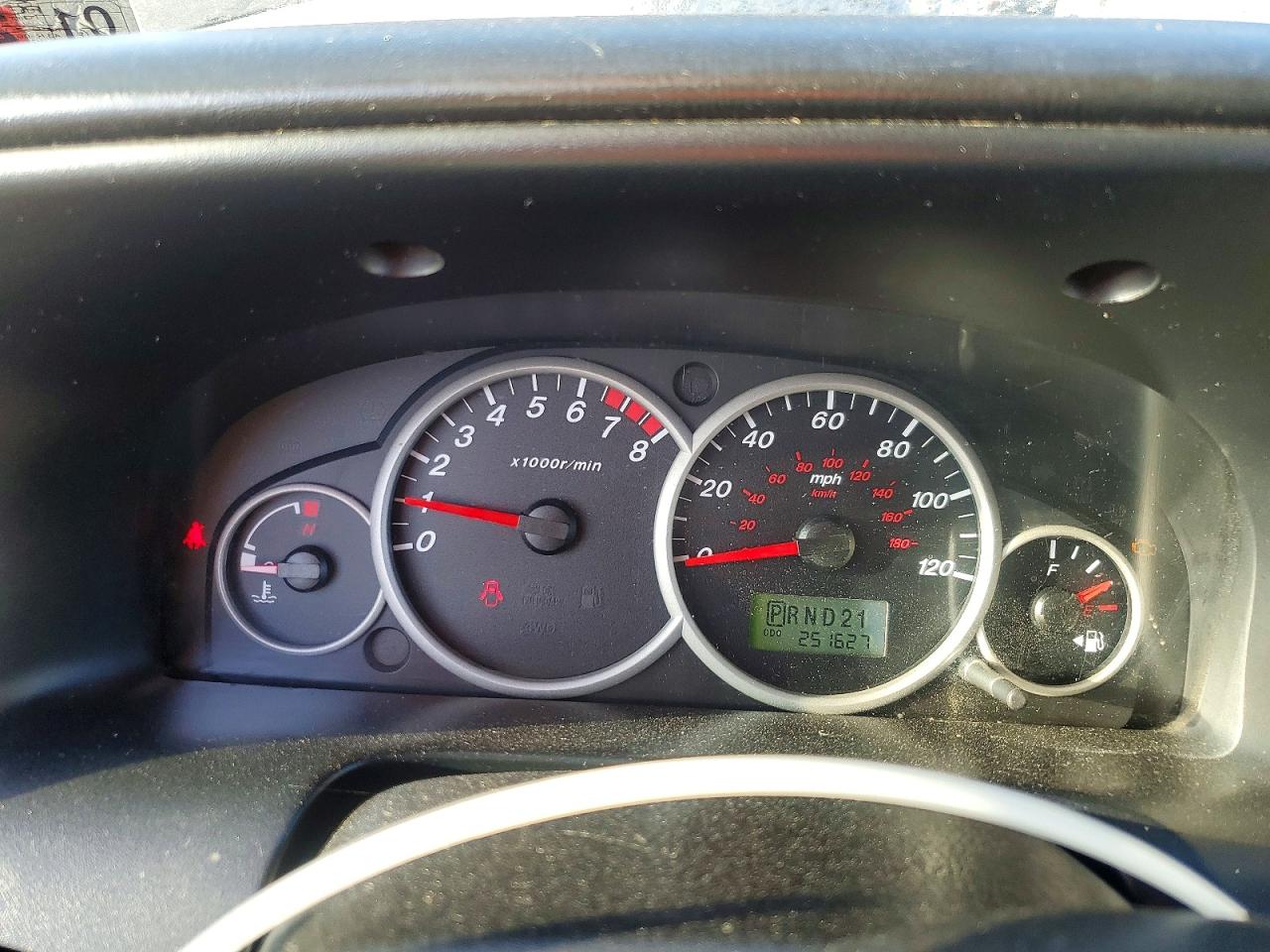 2005 Mazda Tribute Gray vin: 4F2CZ04155KM09225