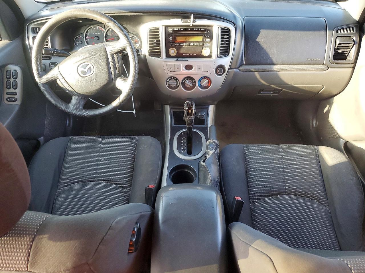 2005 Mazda Tribute Gray vin: 4F2CZ04155KM09225