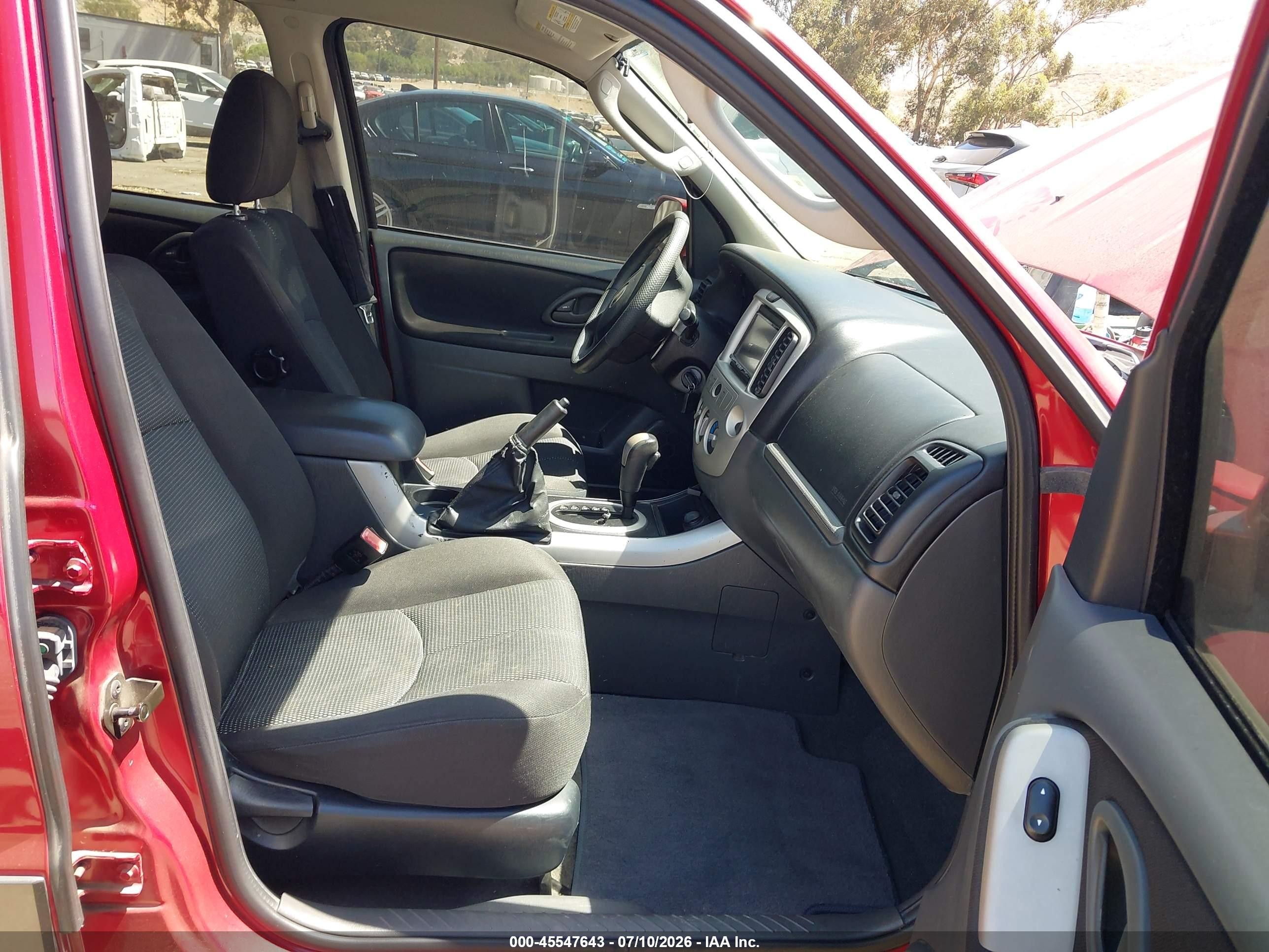 2006 Mazda Tribute S Красный vin: 4F2CZ04196KM22934