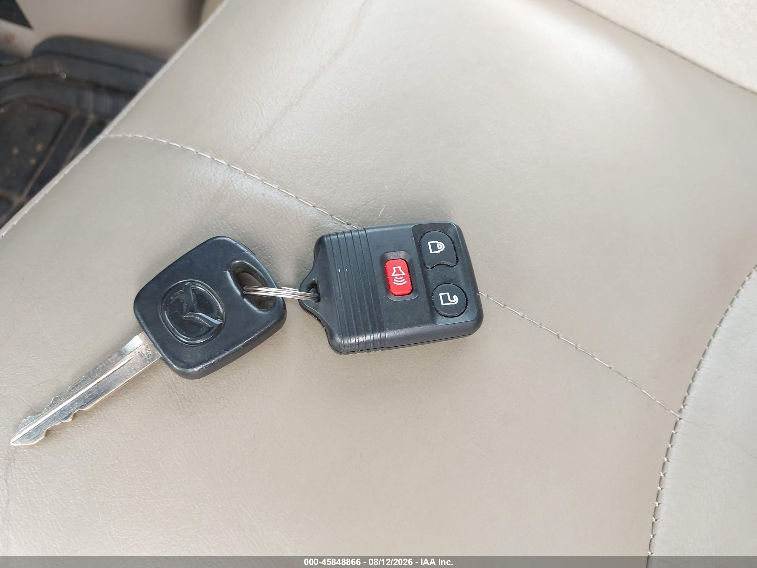 2004 Mazda Tribute Es V6 Burgundy vin: 4F2CZ06124KM01756