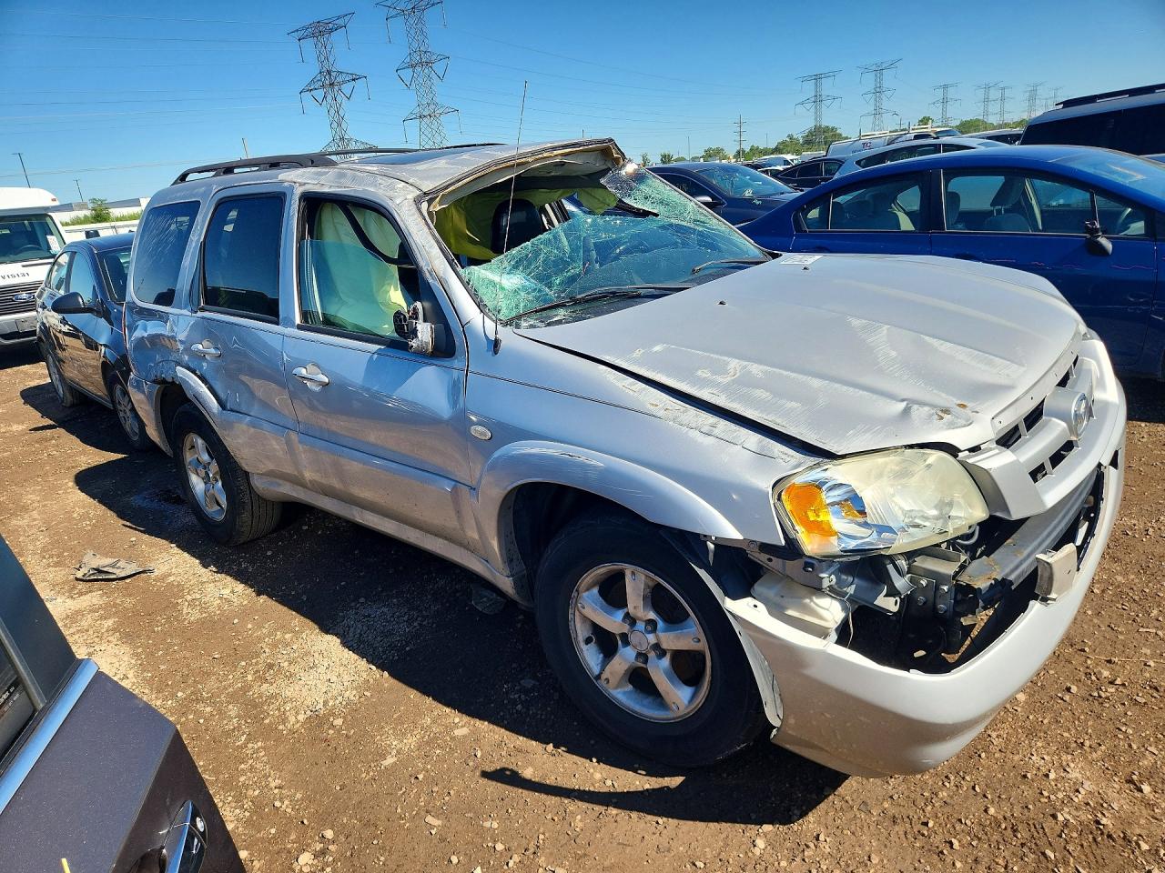 2005 Mazda Tribute S Silver vin: 4F2CZ06185KM47562
