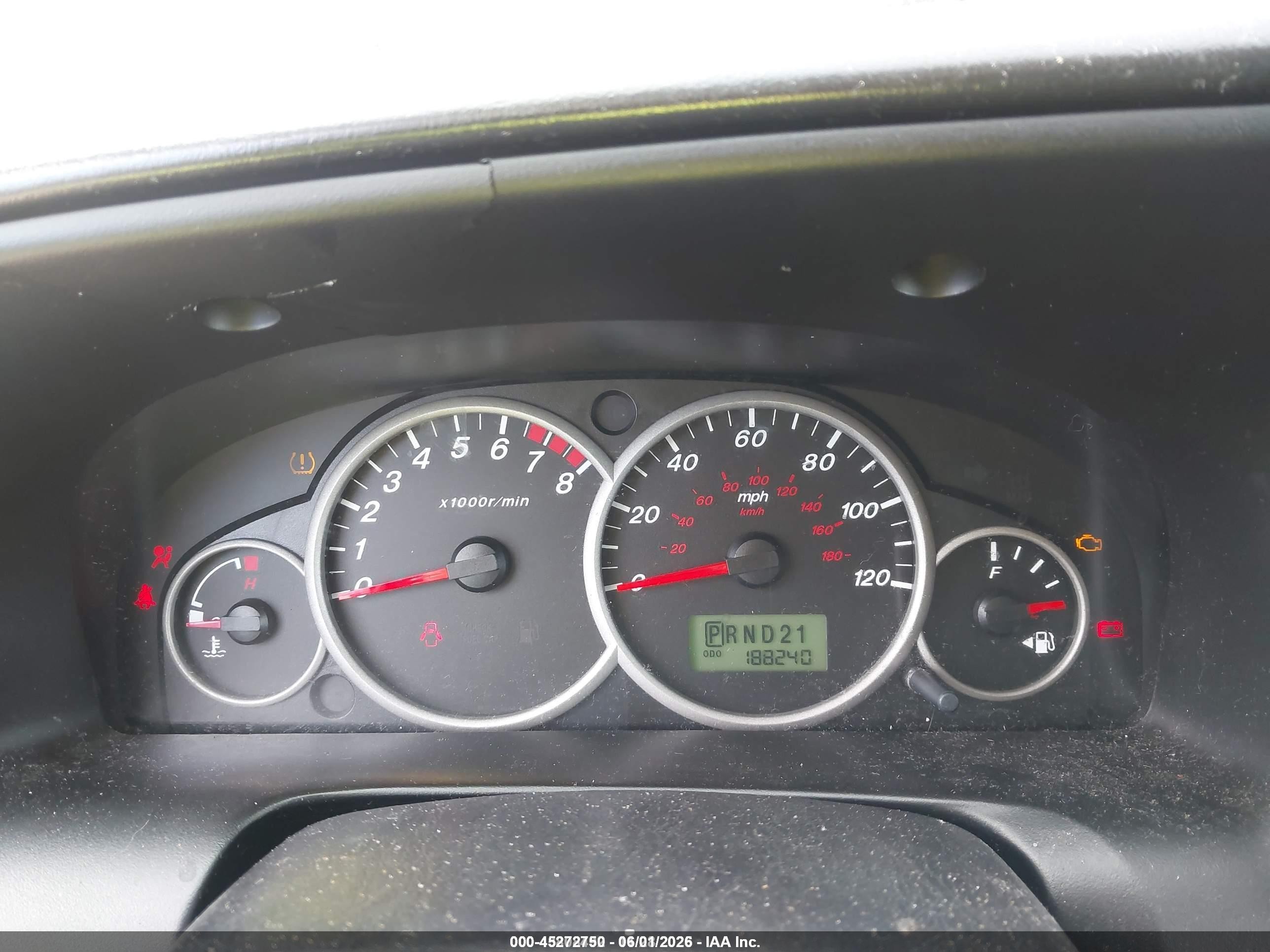 2006 Mazda Tribute S Серебряный vin: 4F2CZ06186KM37499