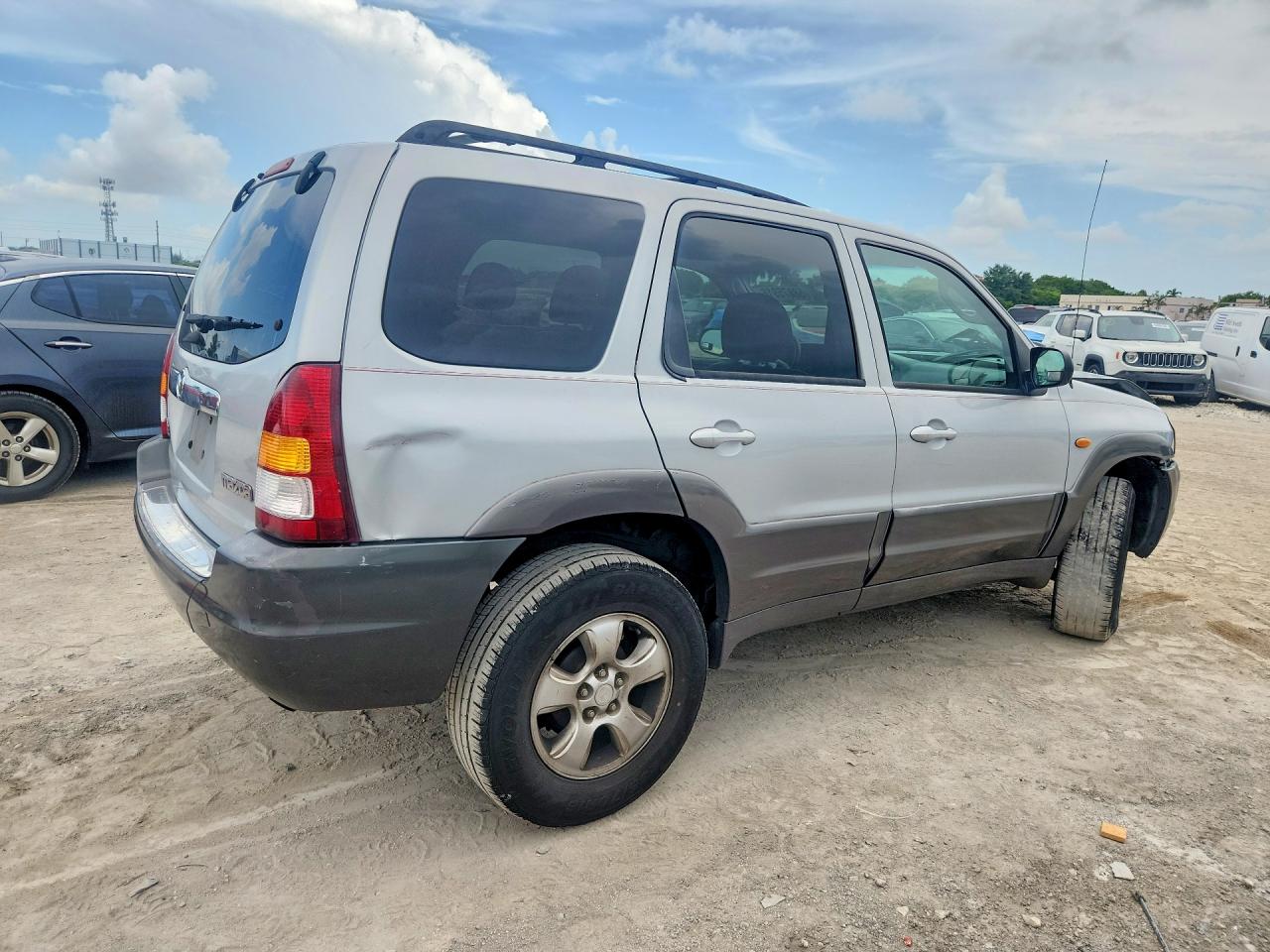 2003 Mazda Tribute Es Silver vin: 4F2CZ061X3KM55515