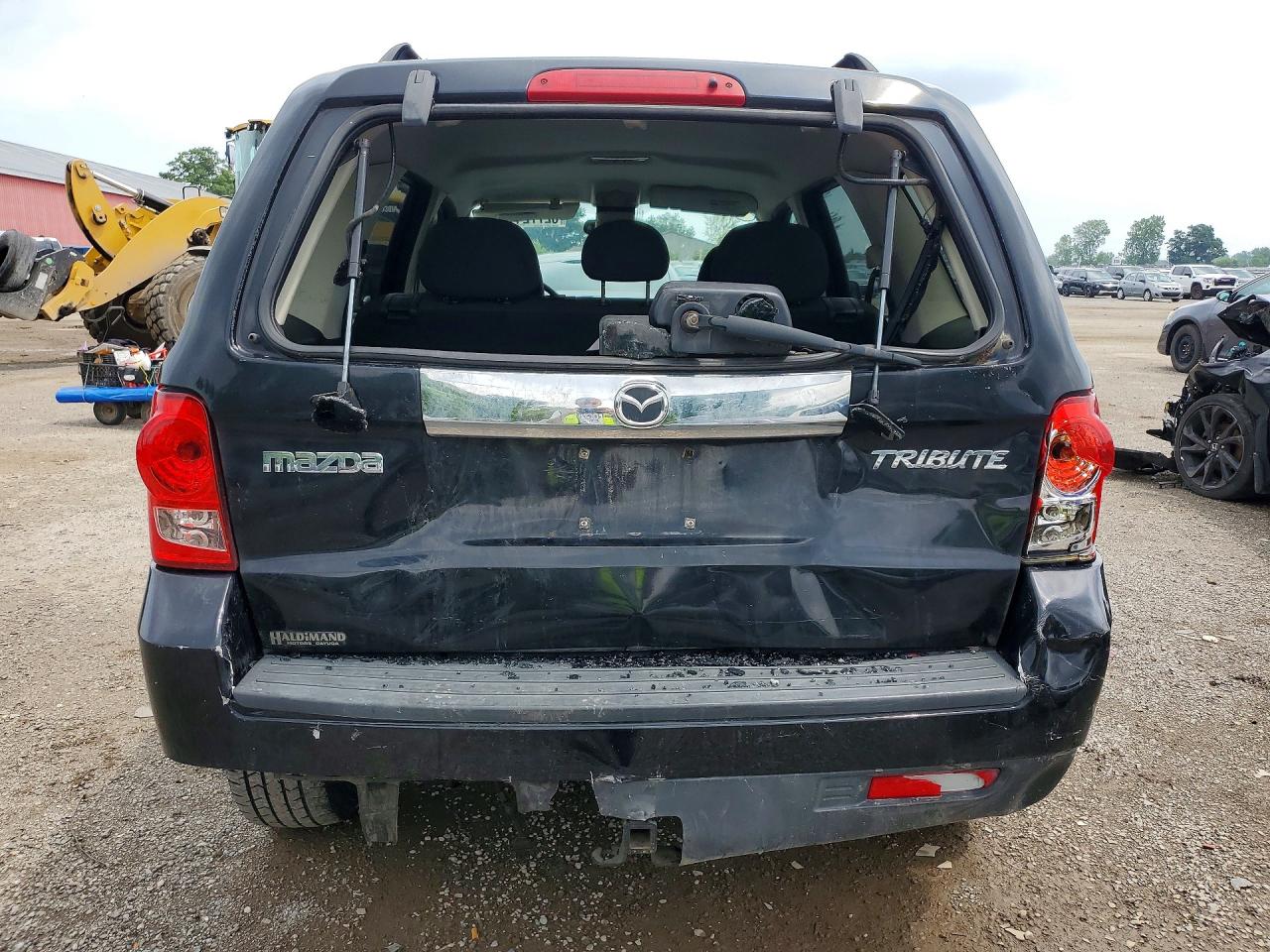 2009 Mazda Tribute S Черный vin: 4F2CZ06G09KM02769