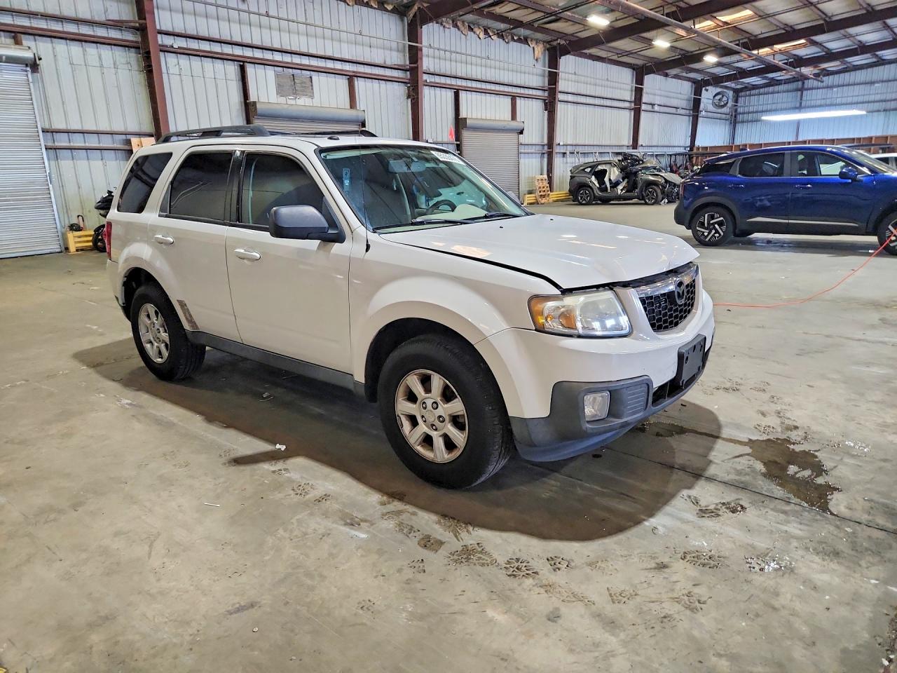 2009 Mazda Tribute S White vin: 4F2CZ06G29KM02336