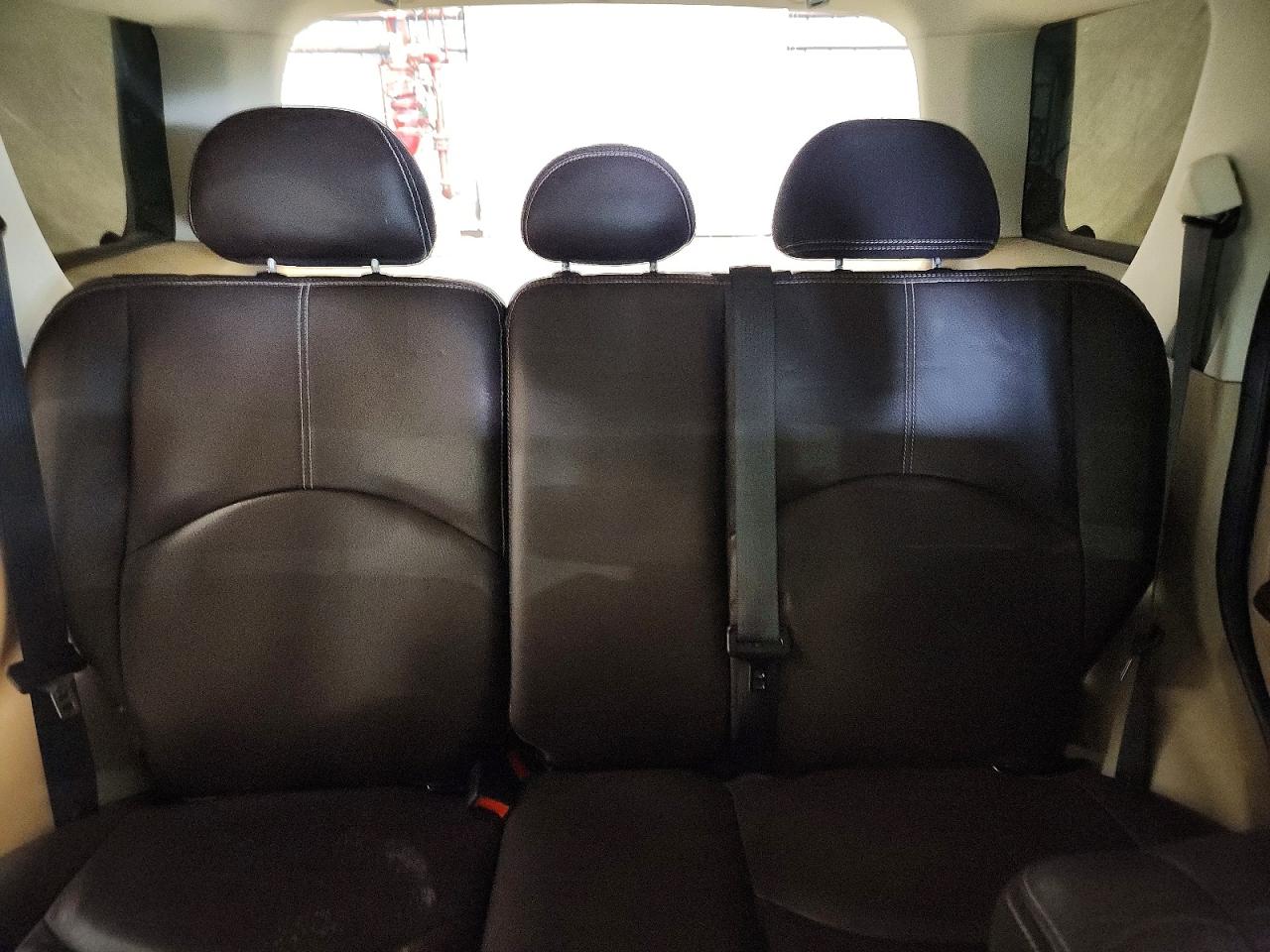 2009 Mazda Tribute S White vin: 4F2CZ06G29KM02336