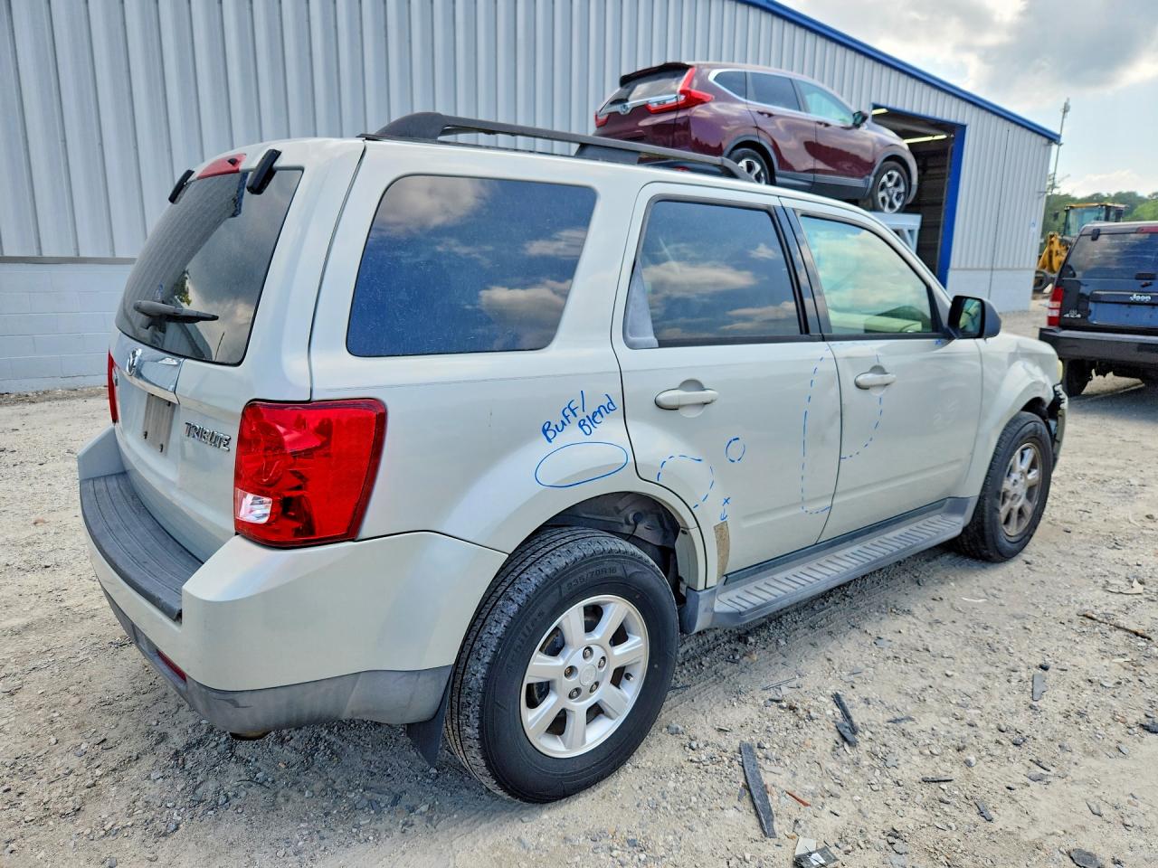 2009 Mazda Tribute S Желто-коричневый vin: 4F2CZ06G59KM02301
