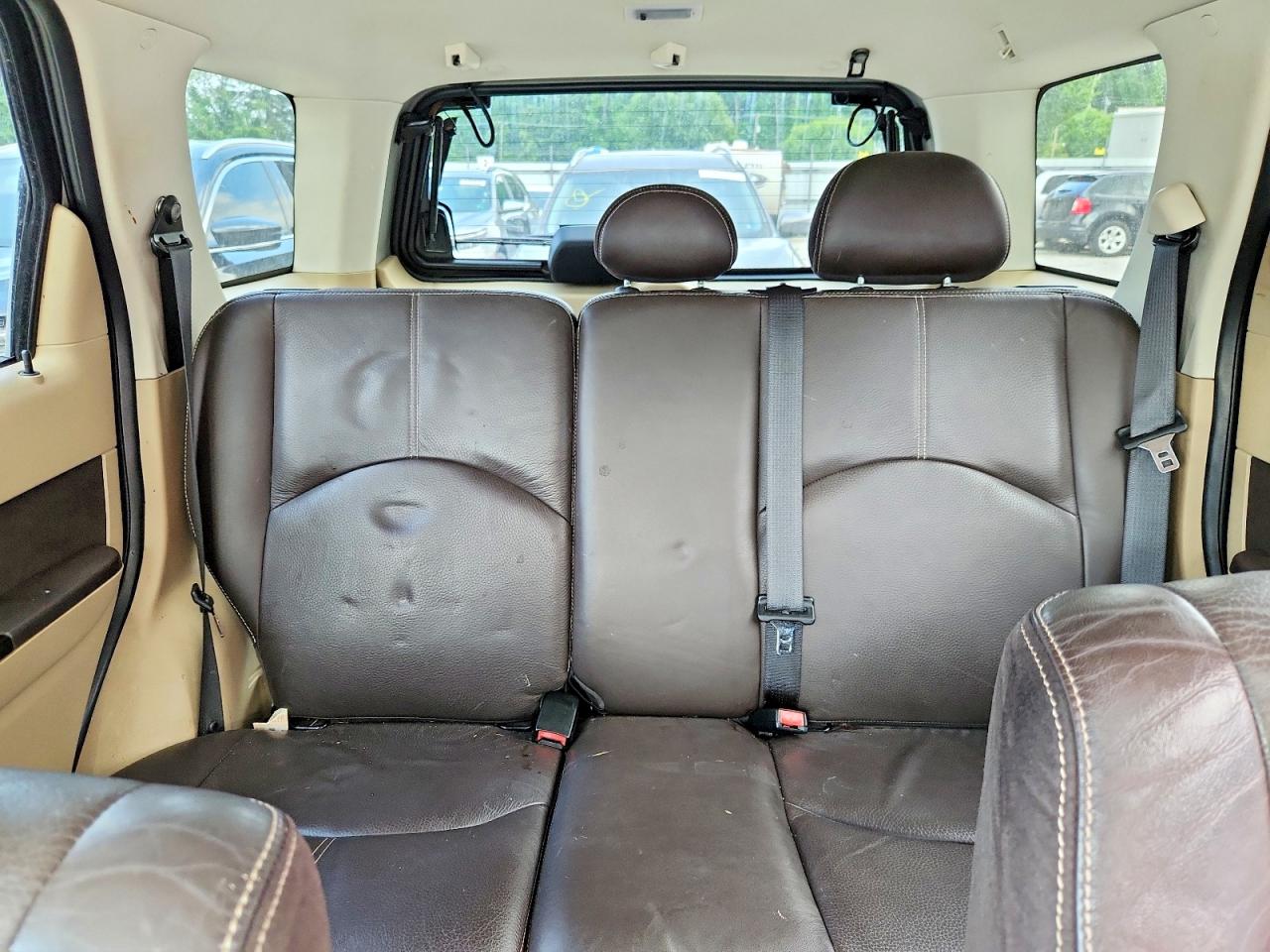 2009 Mazda Tribute S Желто-коричневый vin: 4F2CZ06G59KM02301