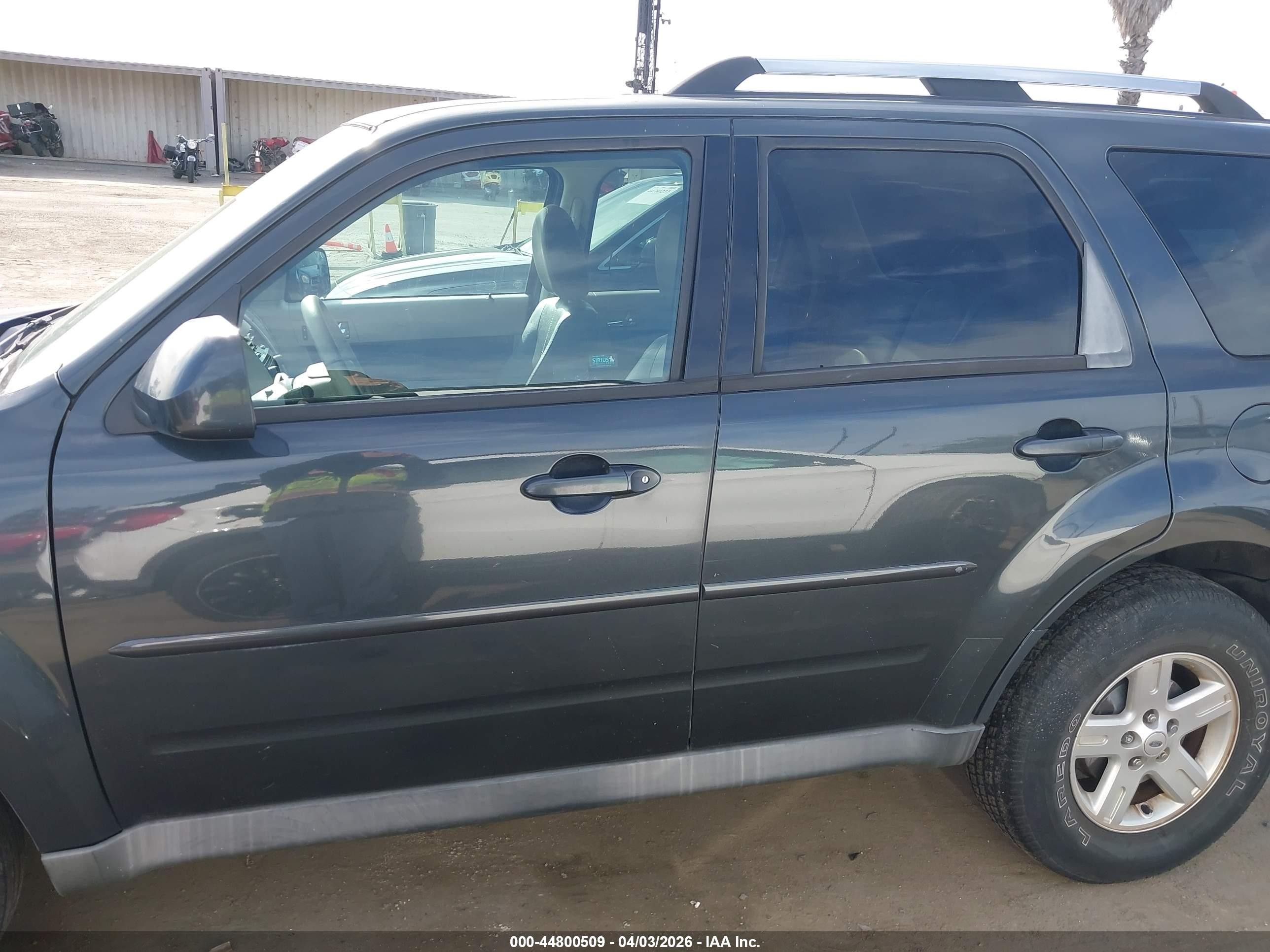 2009 Mazda Tribute Hybrid Grand Touring Gray vin: 4F2CZ59329KM05565