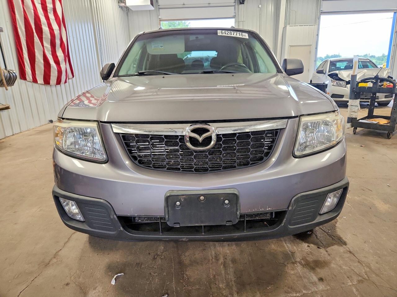 2008 Mazda Tribute I Gray vin: 4F2CZ92Z98KM20634