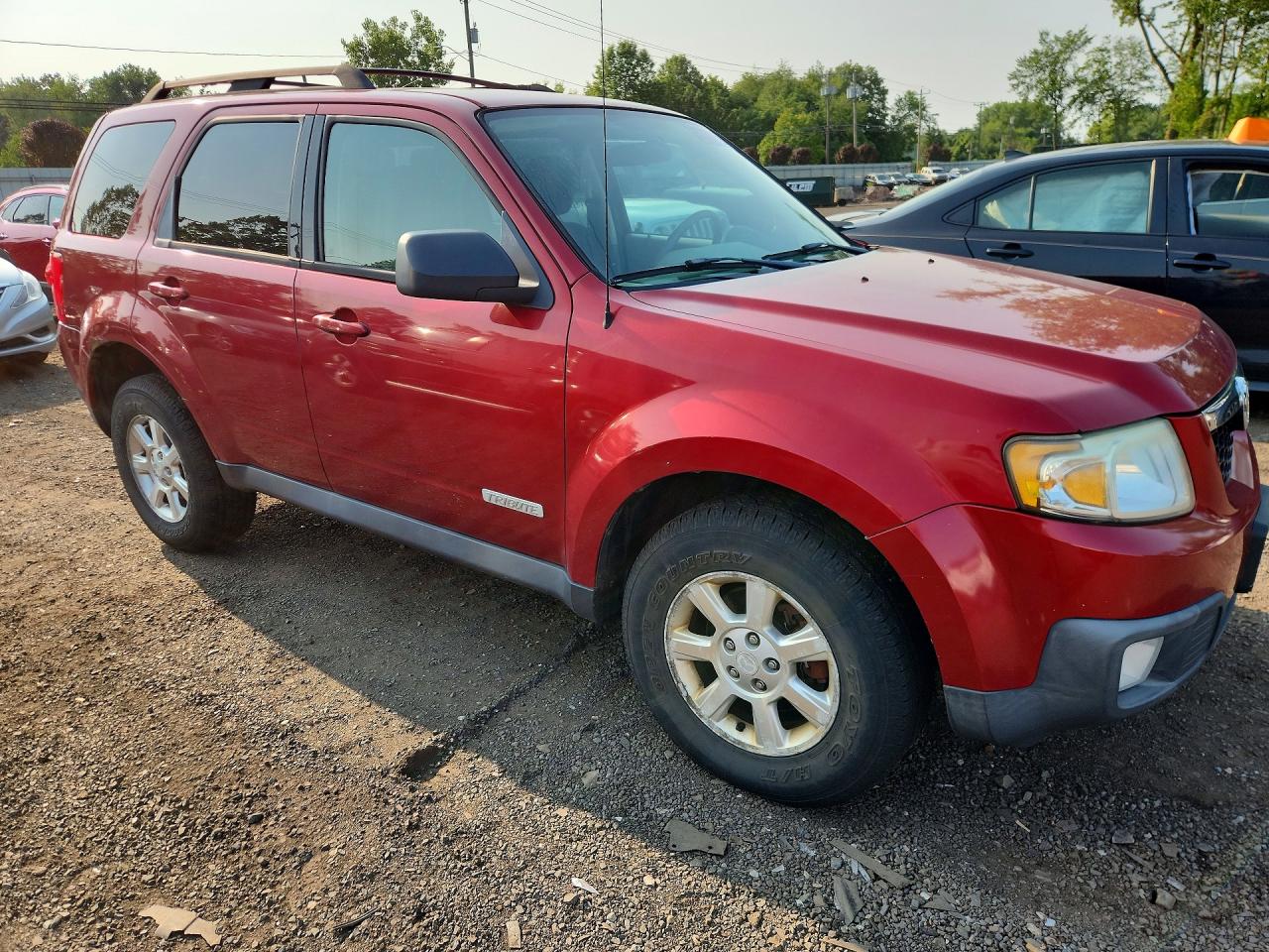 2008 Mazda Tribute I Red vin: 4F2CZ92Z98KM32184