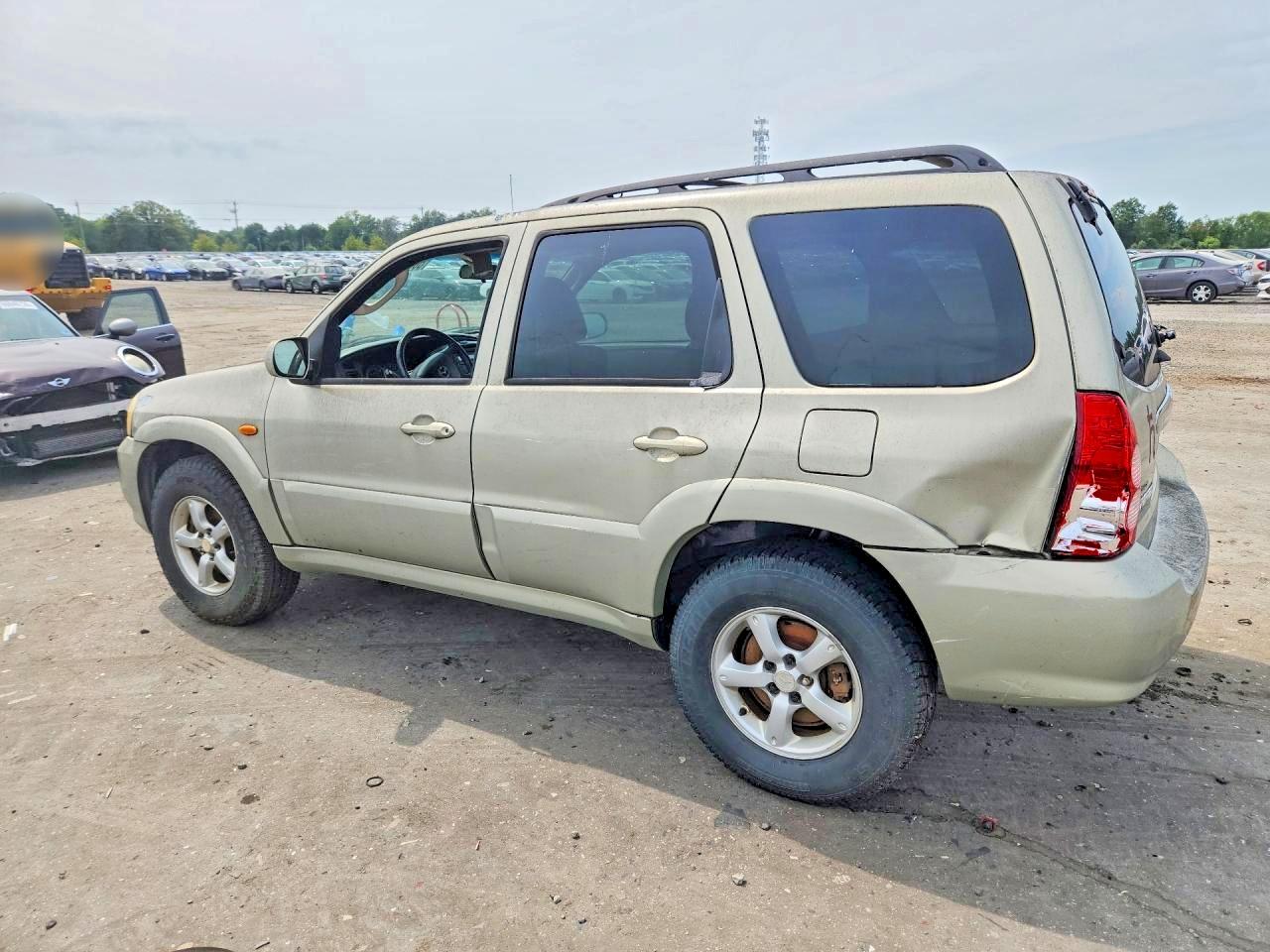 2005 Mazda Tribute S Silver vin: 4F2CZ94105KM03627