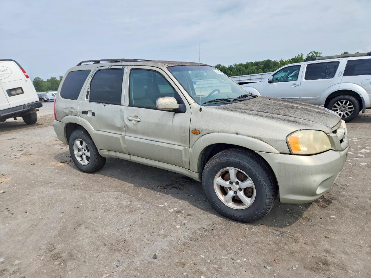 2005 Mazda Tribute S Silver vin: 4F2CZ94105KM03627