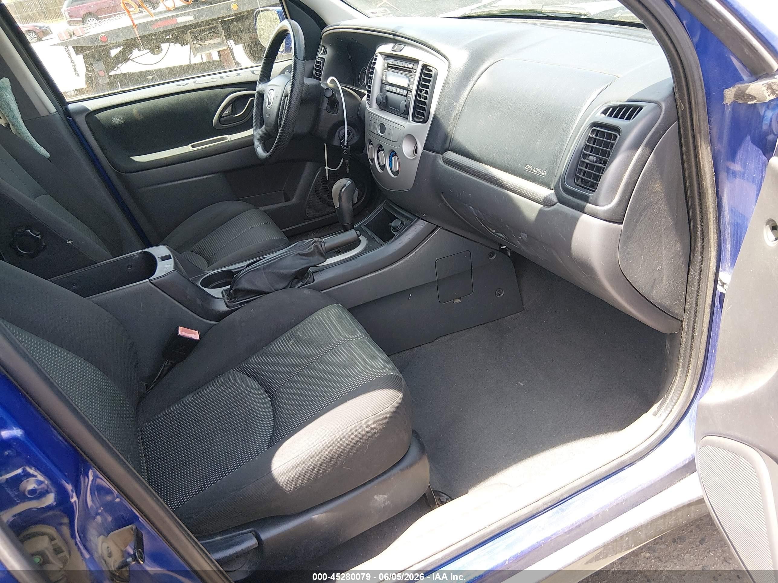 2005 Mazda Tribute S Blue vin: 4F2CZ94145KM28417