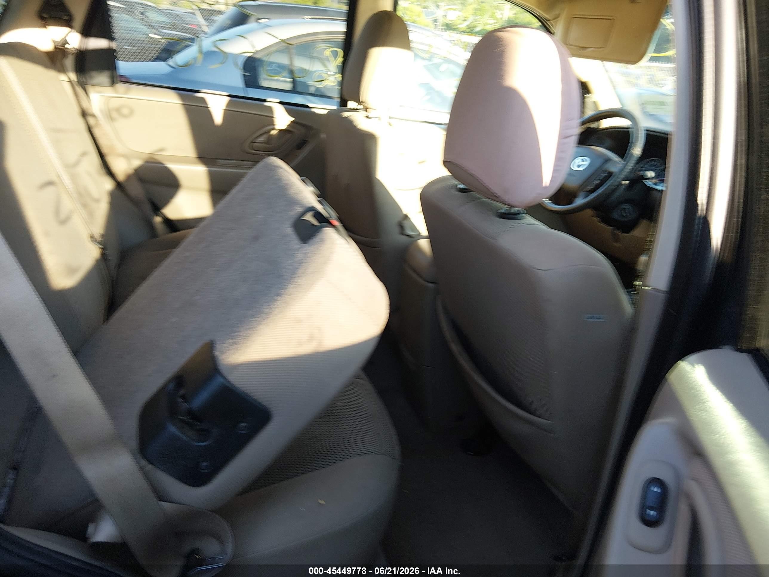 2005 Mazda Tribute S Black vin: 4F2CZ94185KM34995