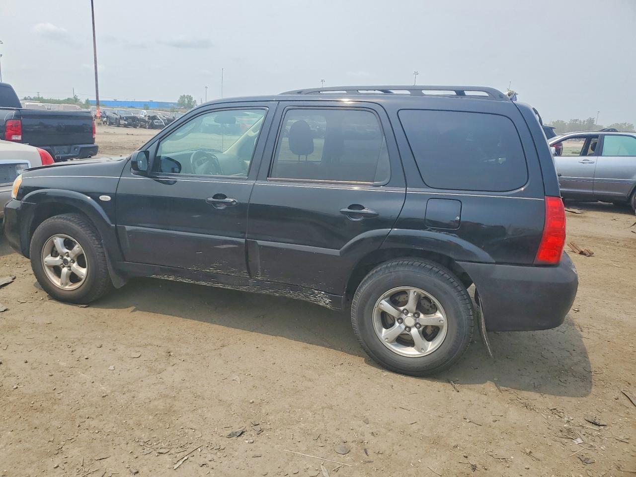 2005 Mazda Tribute S Black vin: 4F2CZ941X5KM47151