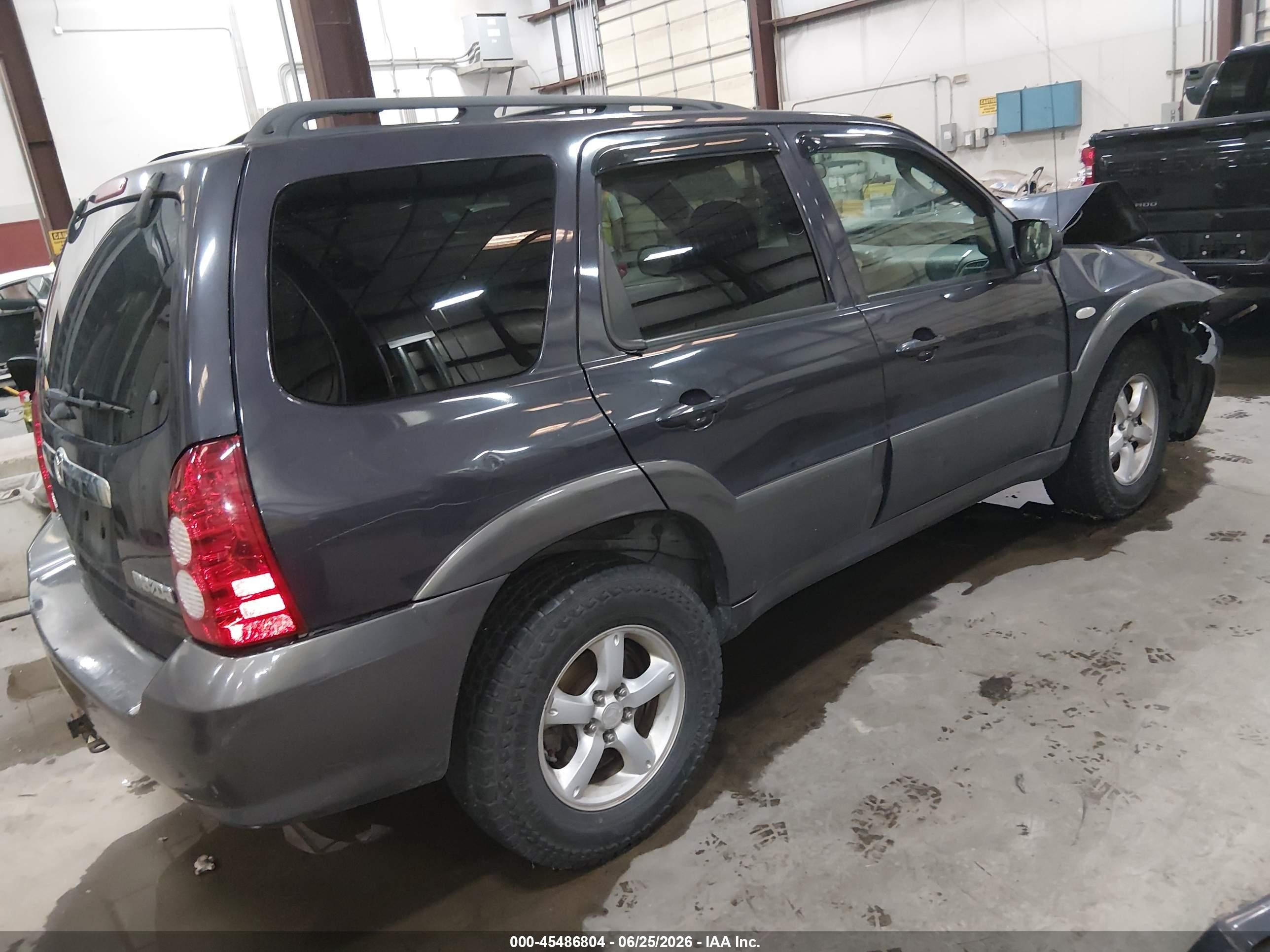 2005 Mazda Tribute S Серый vin: 4F2CZ941X5KM49112