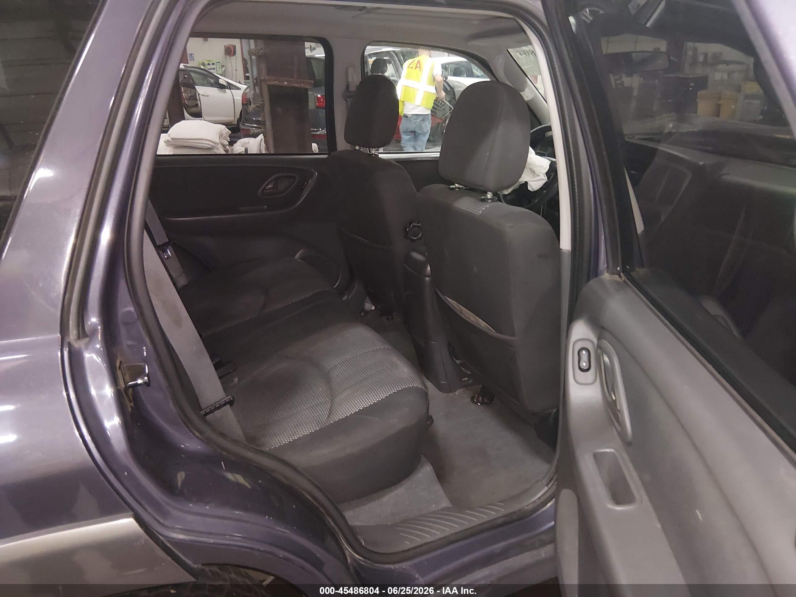 2005 Mazda Tribute S Серый vin: 4F2CZ941X5KM49112