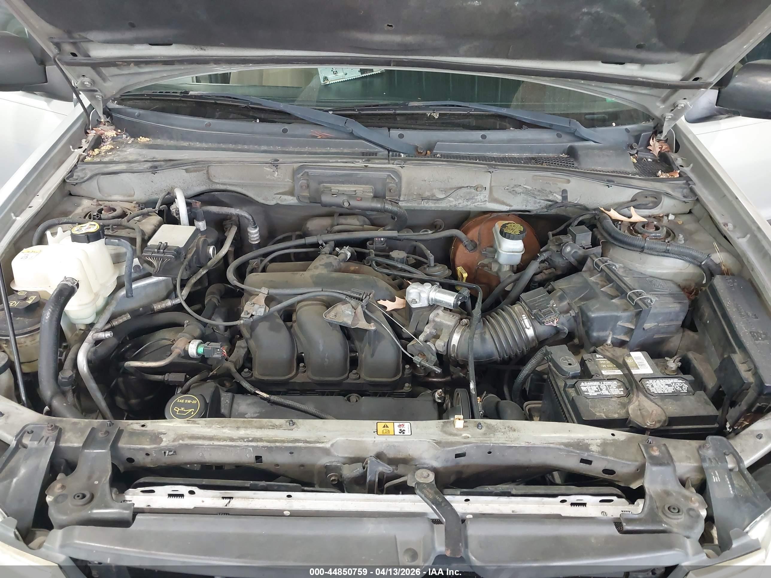 2004 Mazda Tribute Es V6 Beige vin: 4F2CZ96104KM24831