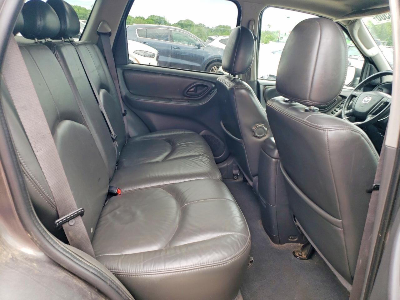 2005 Mazda Tribute S Угольный vin: 4F2CZ96125KM16750