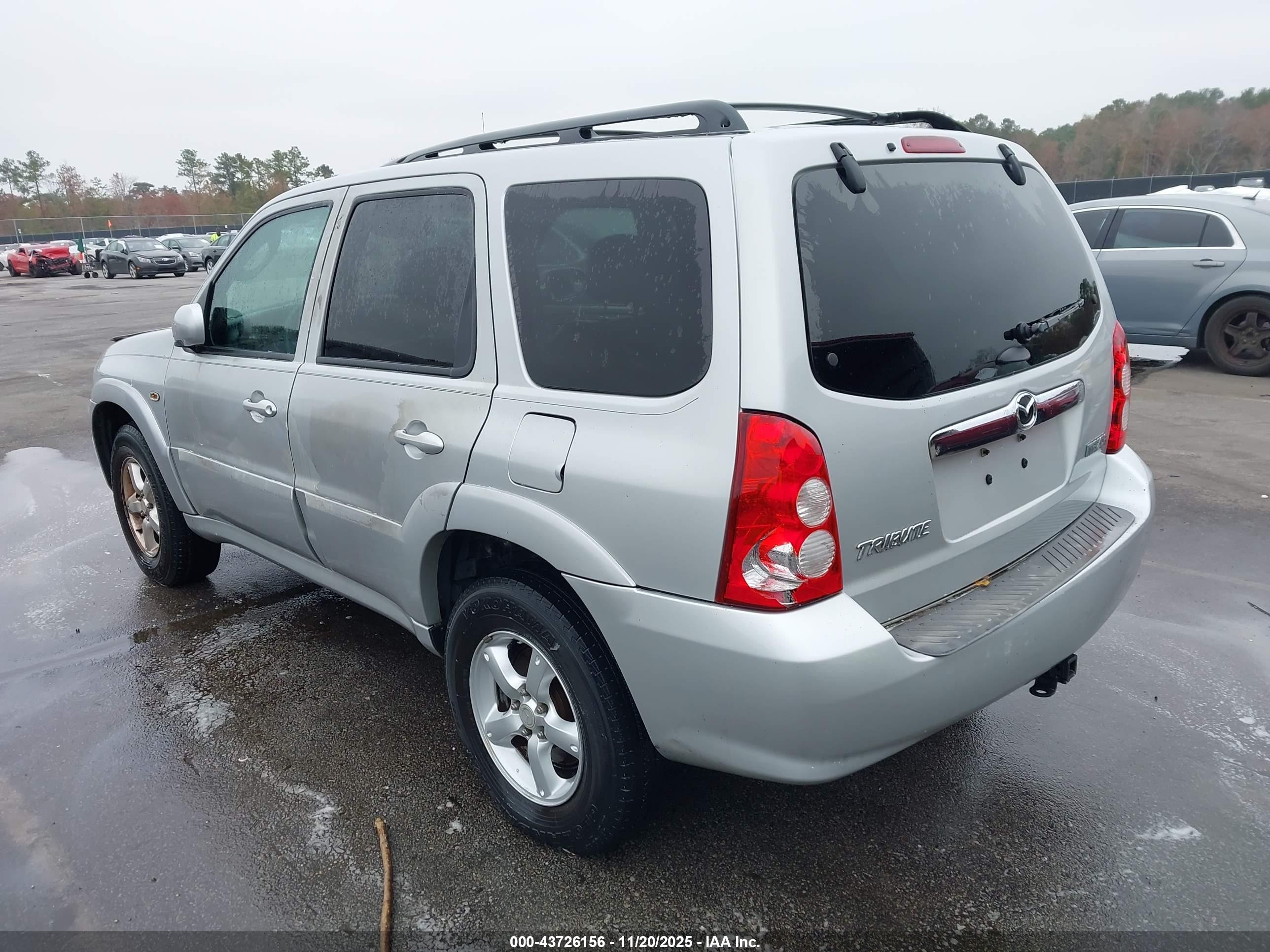 2006 Mazda Tribute S Silver vin: 4F2CZ96126KM22565