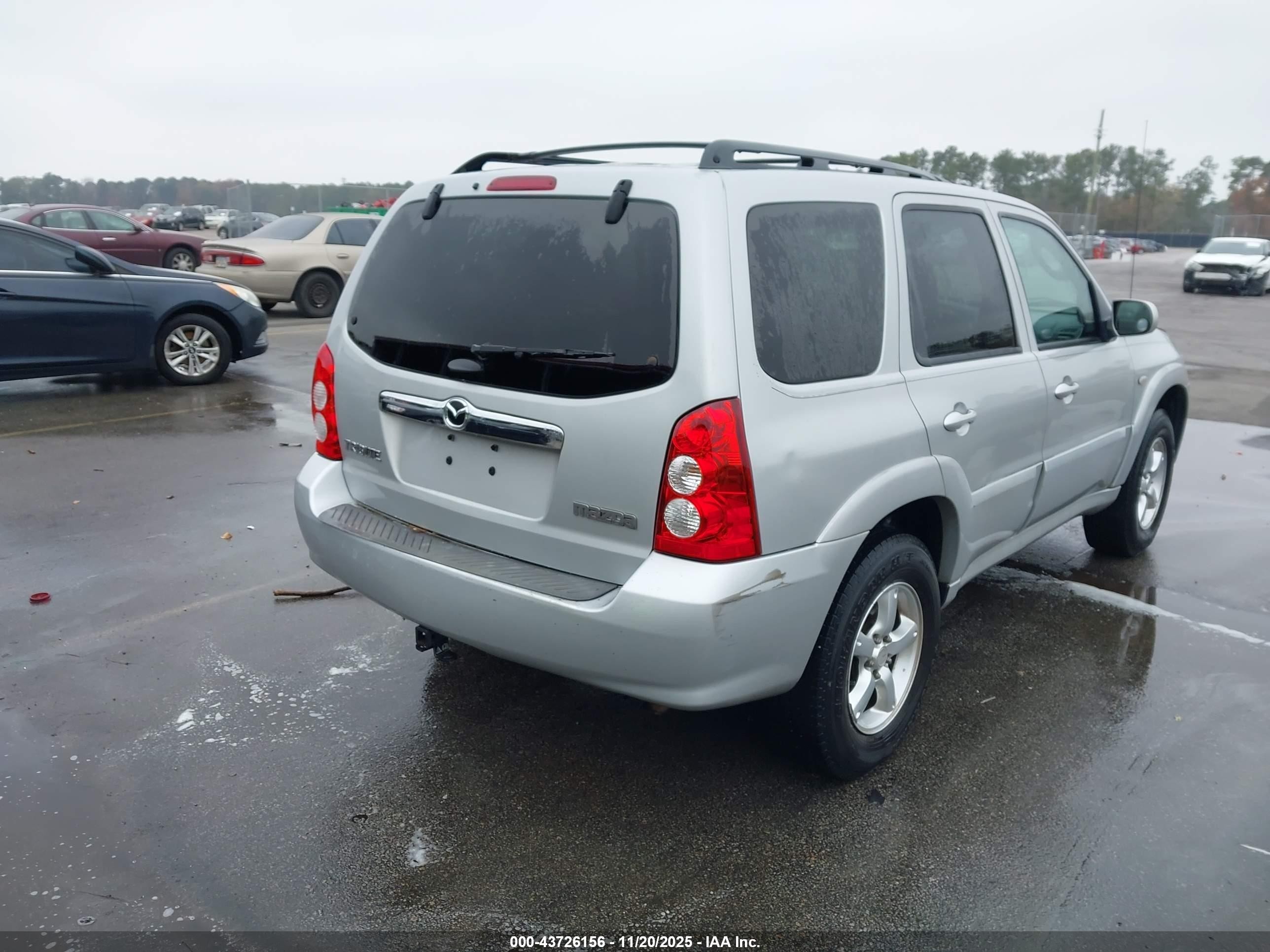 2006 Mazda Tribute S Silver vin: 4F2CZ96126KM22565
