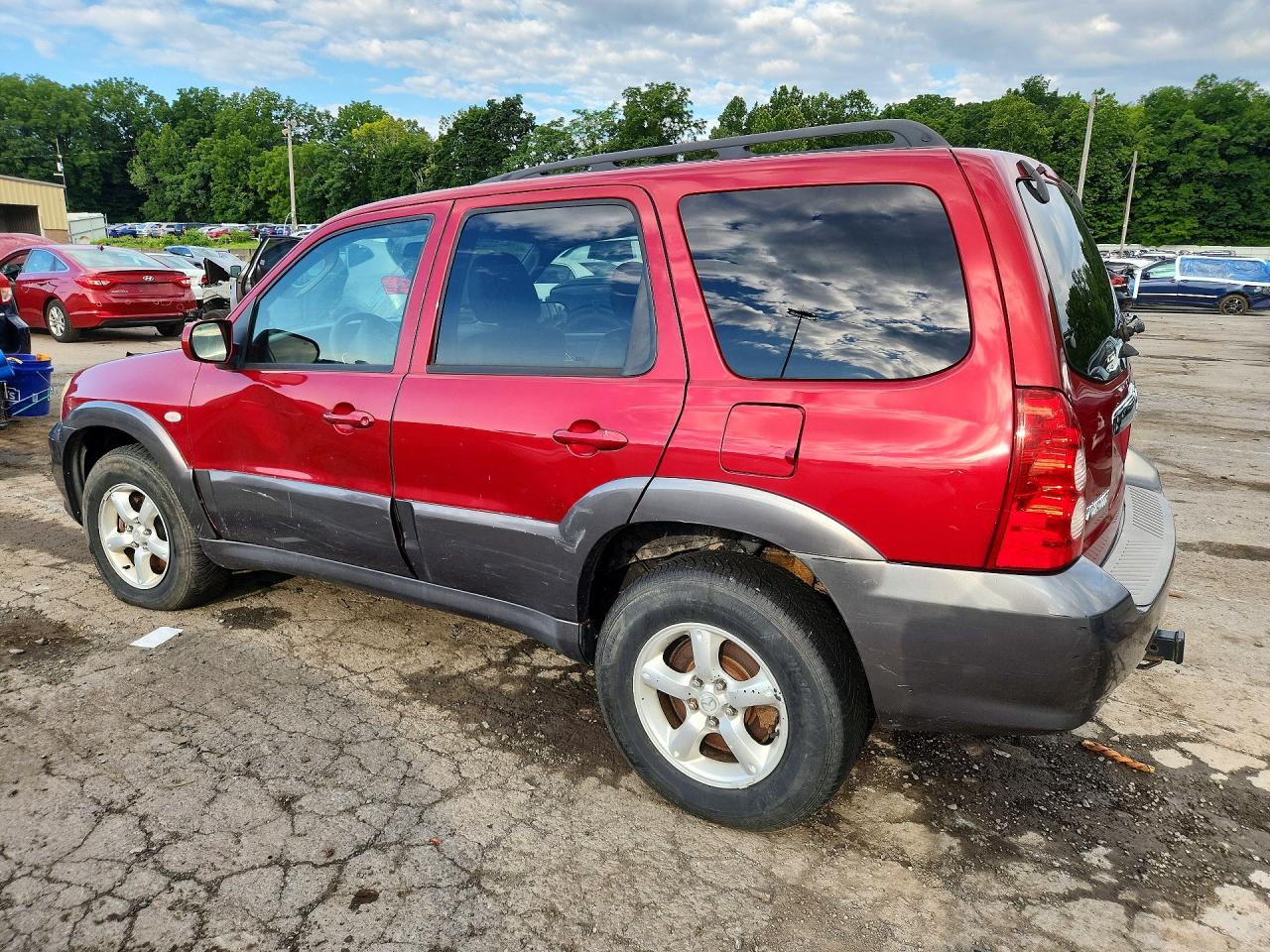 2006 Mazda Tribute S Red vin: 4F2CZ96146KM09994