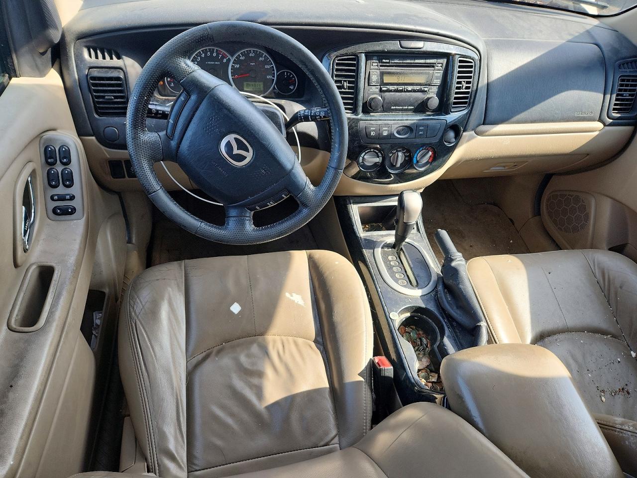 2005 Mazda Tribute S Beige vin: 4F2CZ96155KM48642