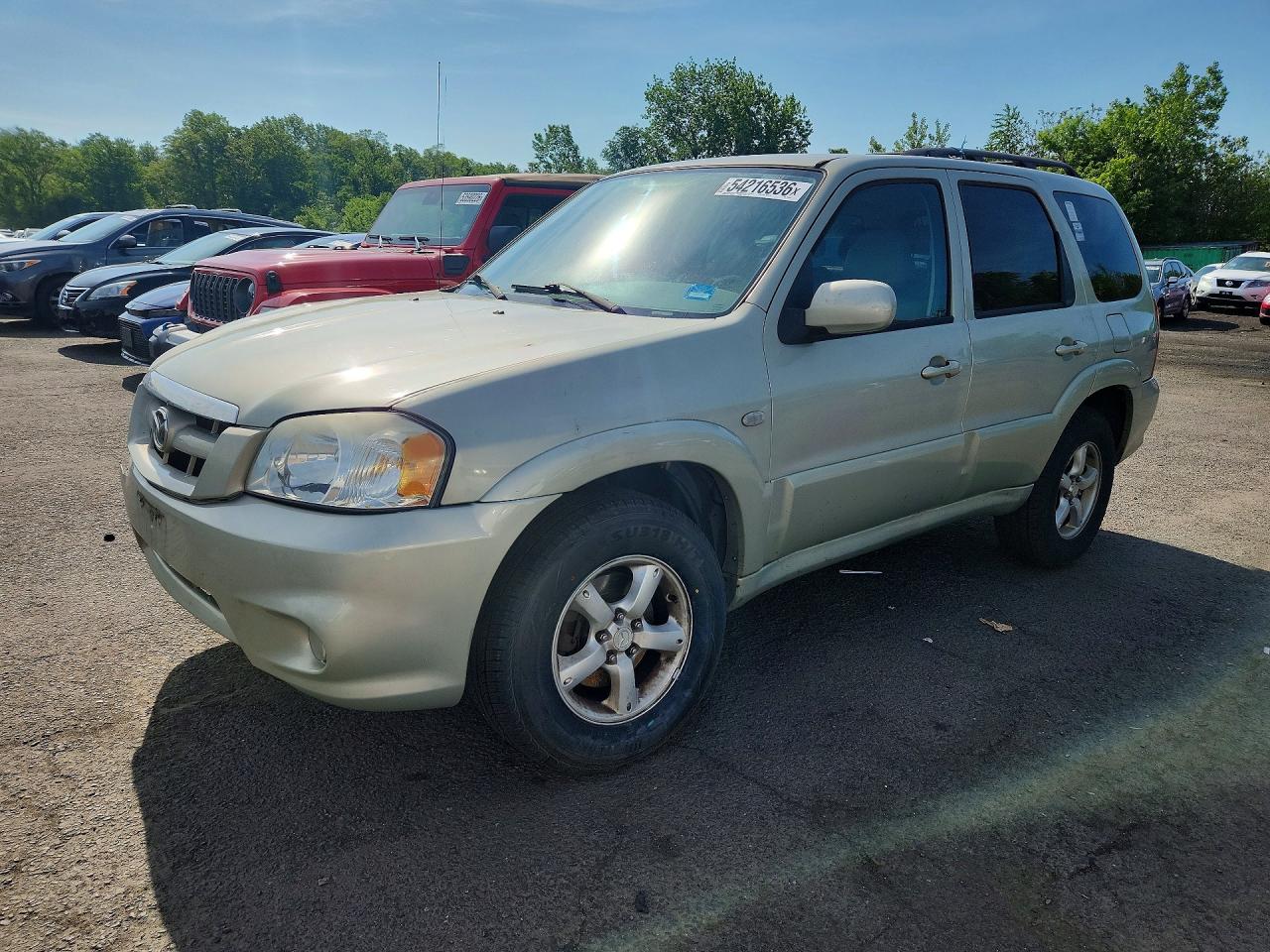 2005 Mazda Tribute S Beige vin: 4F2CZ96155KM48642