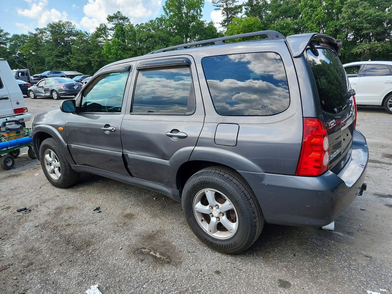 2005 Mazda Tribute S Угольный vin: 4F2CZ96175KM07106