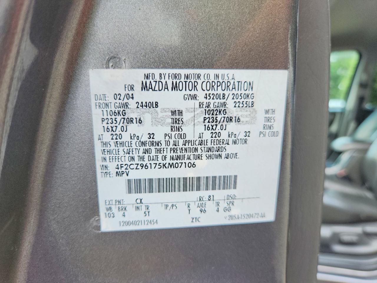 2005 Mazda Tribute S Угольный vin: 4F2CZ96175KM07106