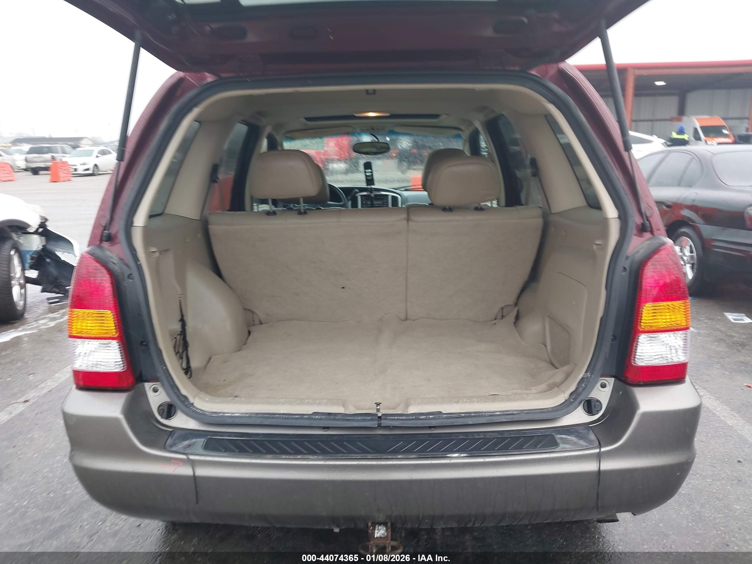 2003 Mazda Tribute Es V6 Maroon vin: 4F2CZ96193KM41898